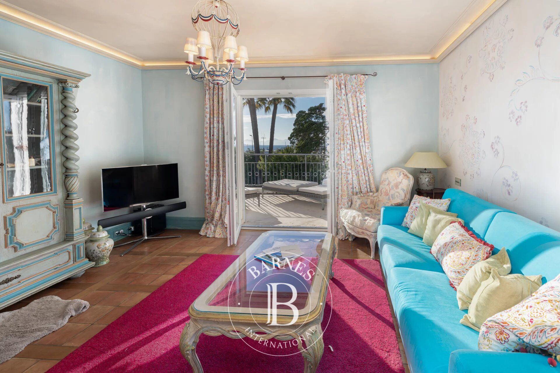 Villa Antibes - picture 6