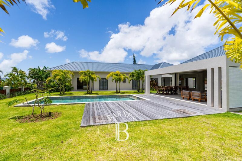 For Rent, Villa Piton - picture 1