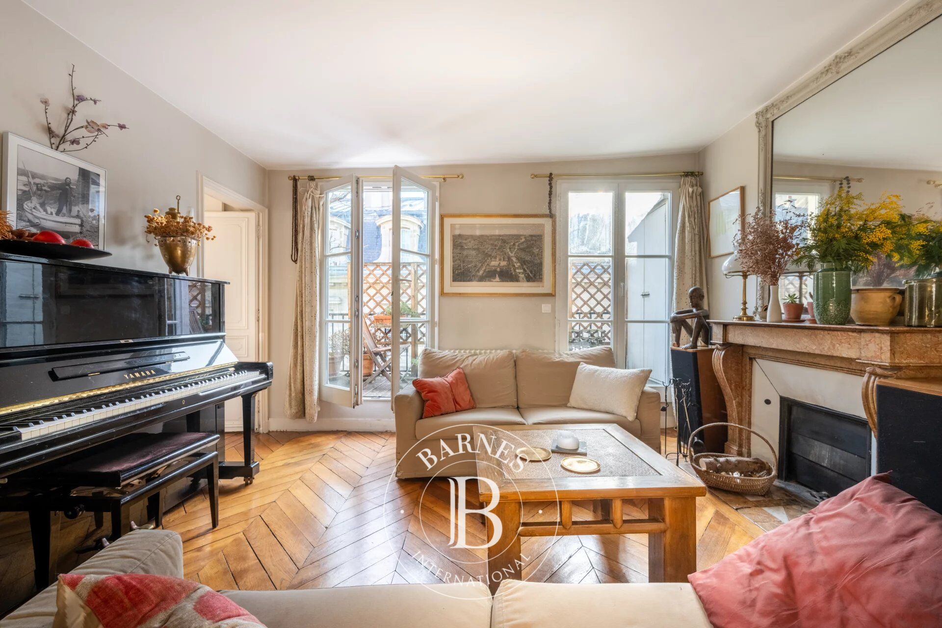 Piso Paris 10ème - picture 3