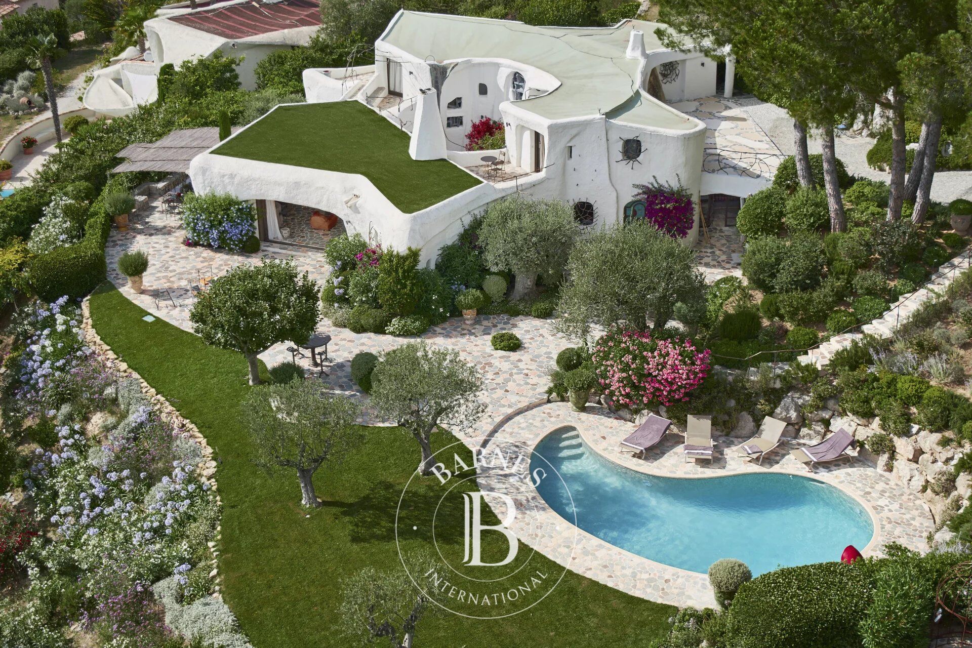 Villa Mouans-Sartoux - picture 1