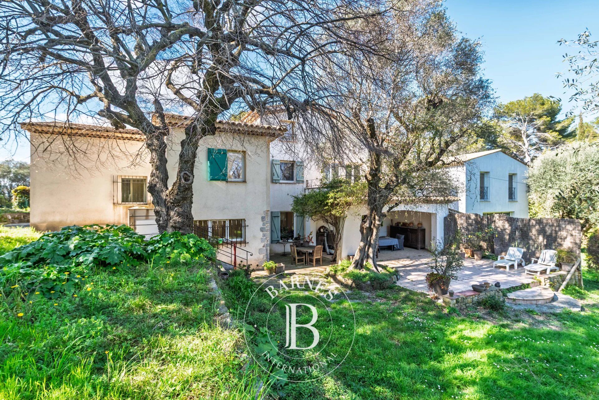 Ev Mougins - picture 10