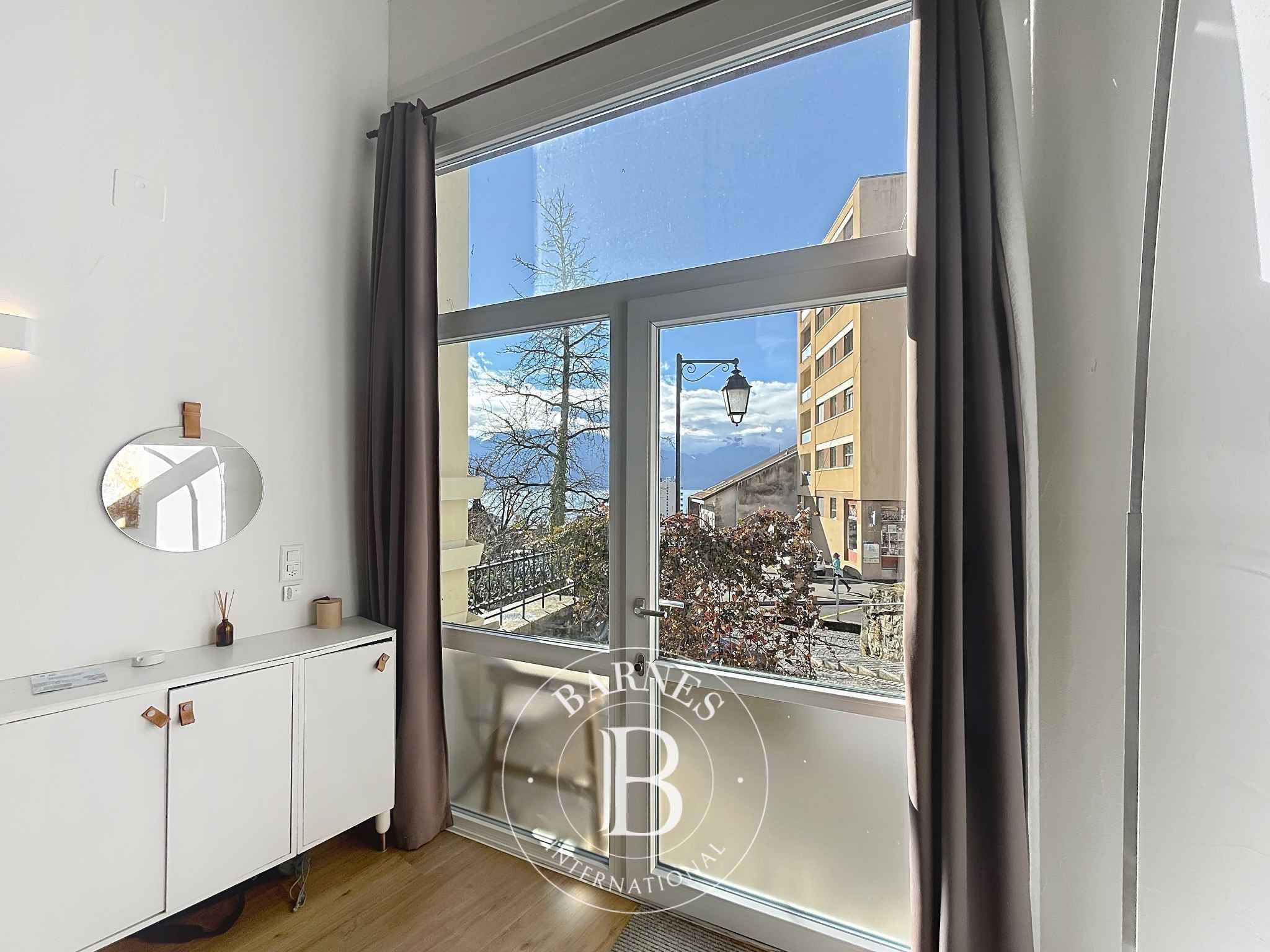 Daire Montreux - picture 8