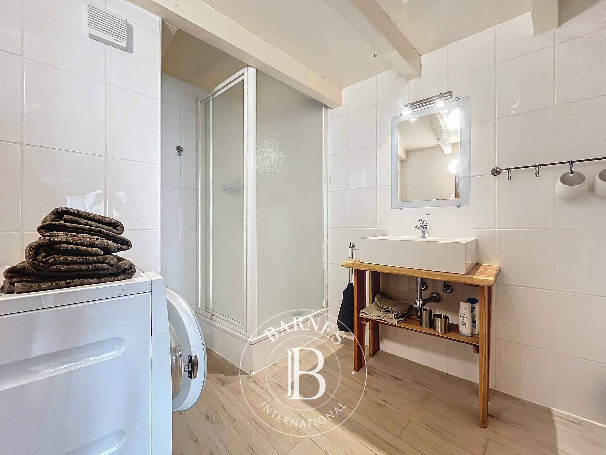 Daire Montreux - picture 7