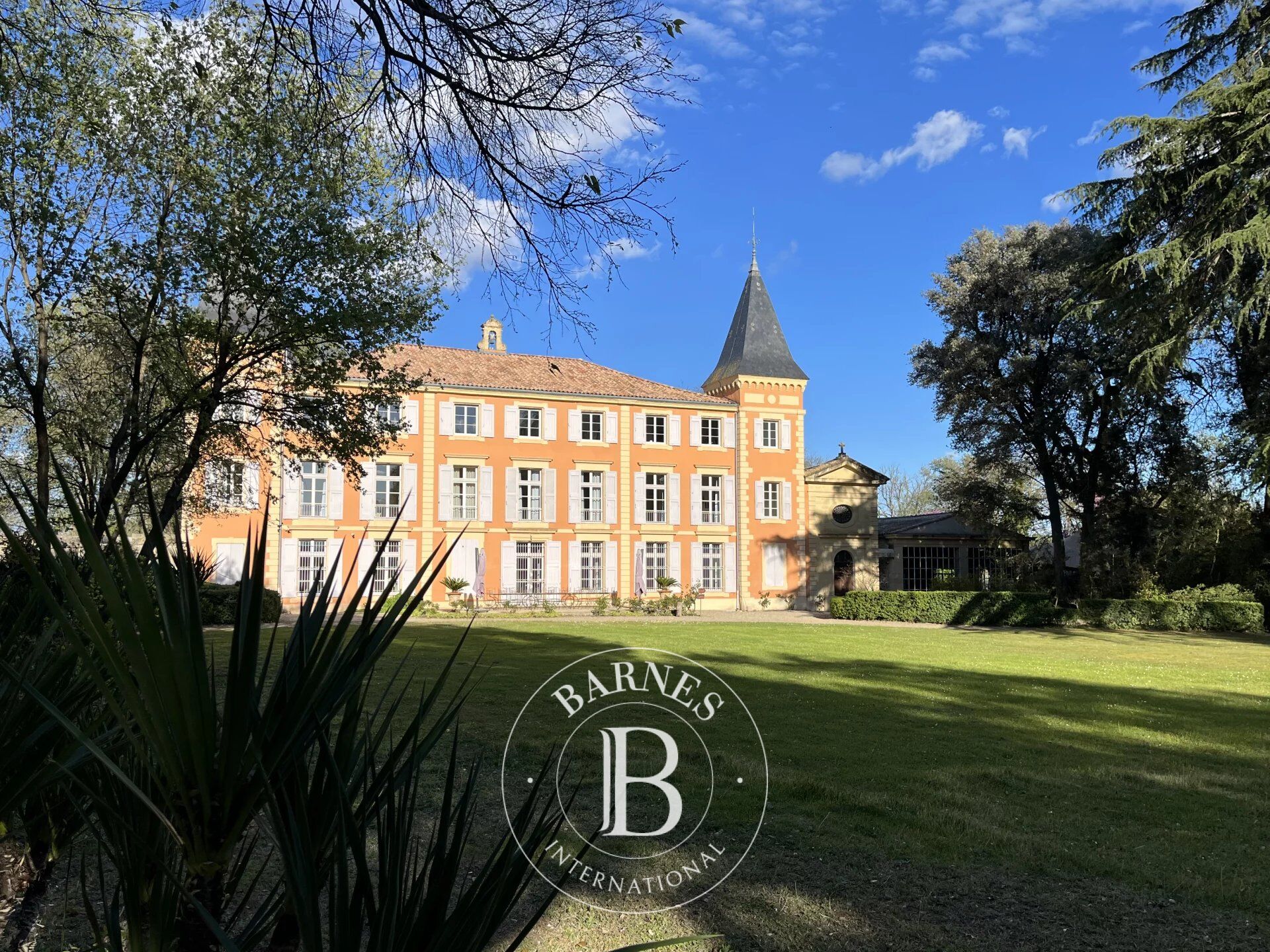 Pézenas, château du 17ème siècle rénové et son parc de plus de 4 ha - picture 1