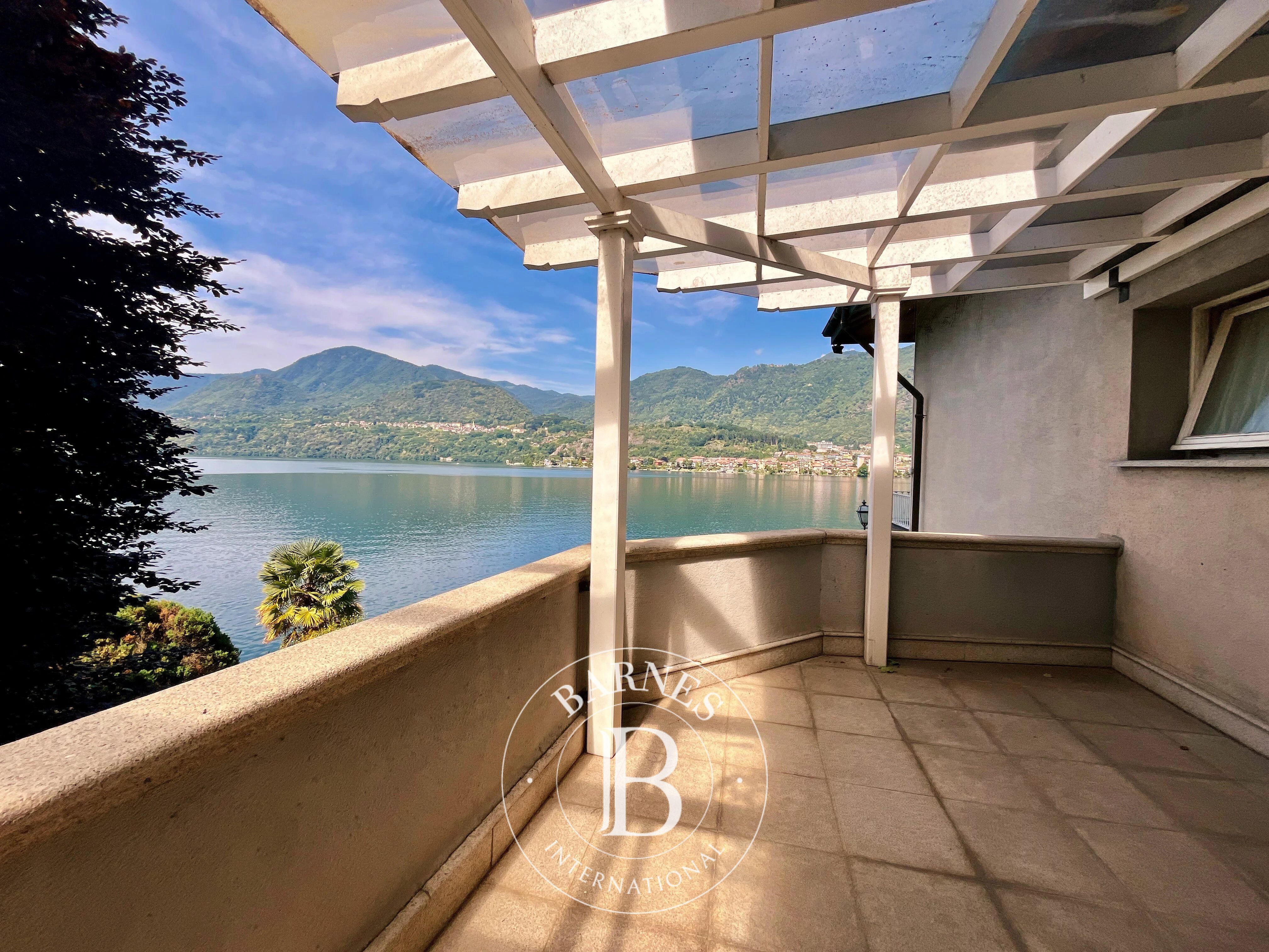 Villa Omegna - picture 30