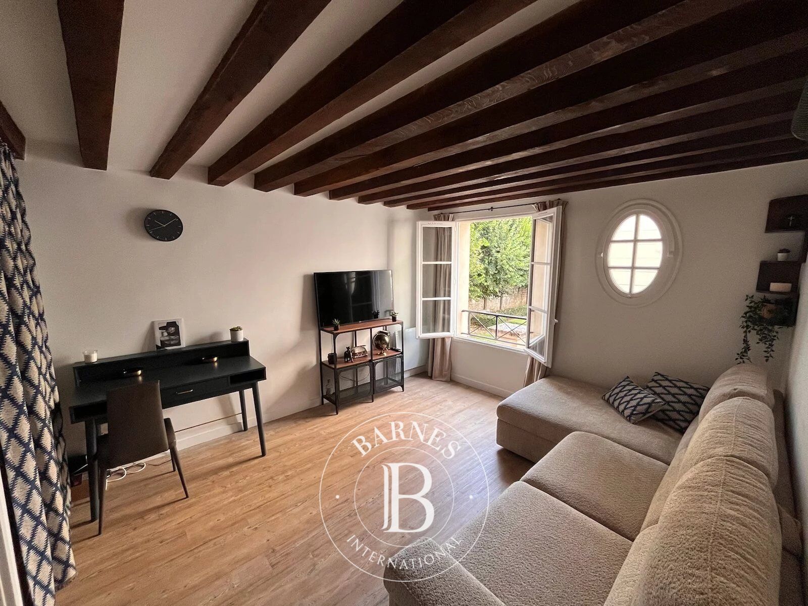 Le service location de la Maison BARNES vous propose ce bien : - picture 1