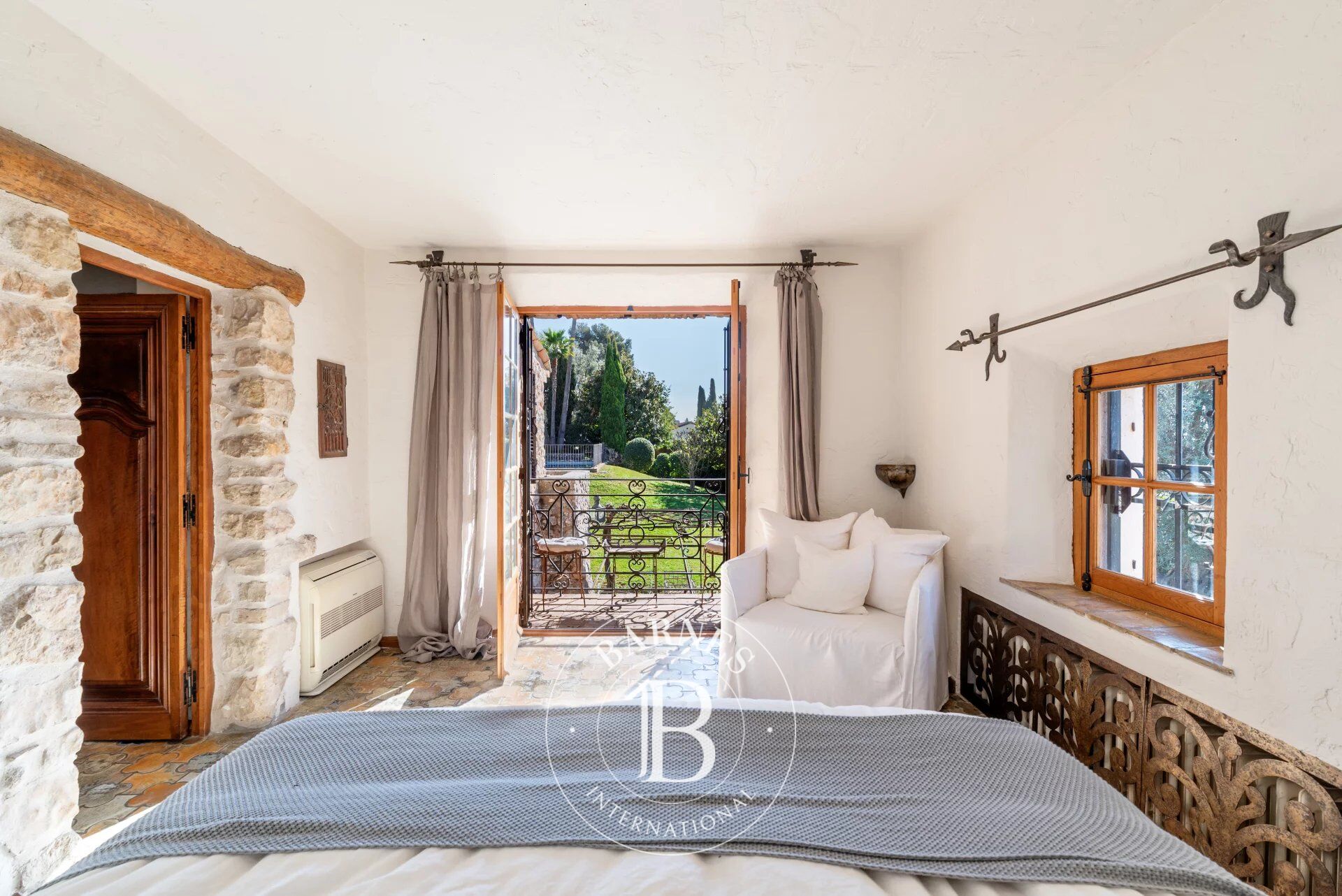 Villa Saint-Paul-de-Vence - picture 8