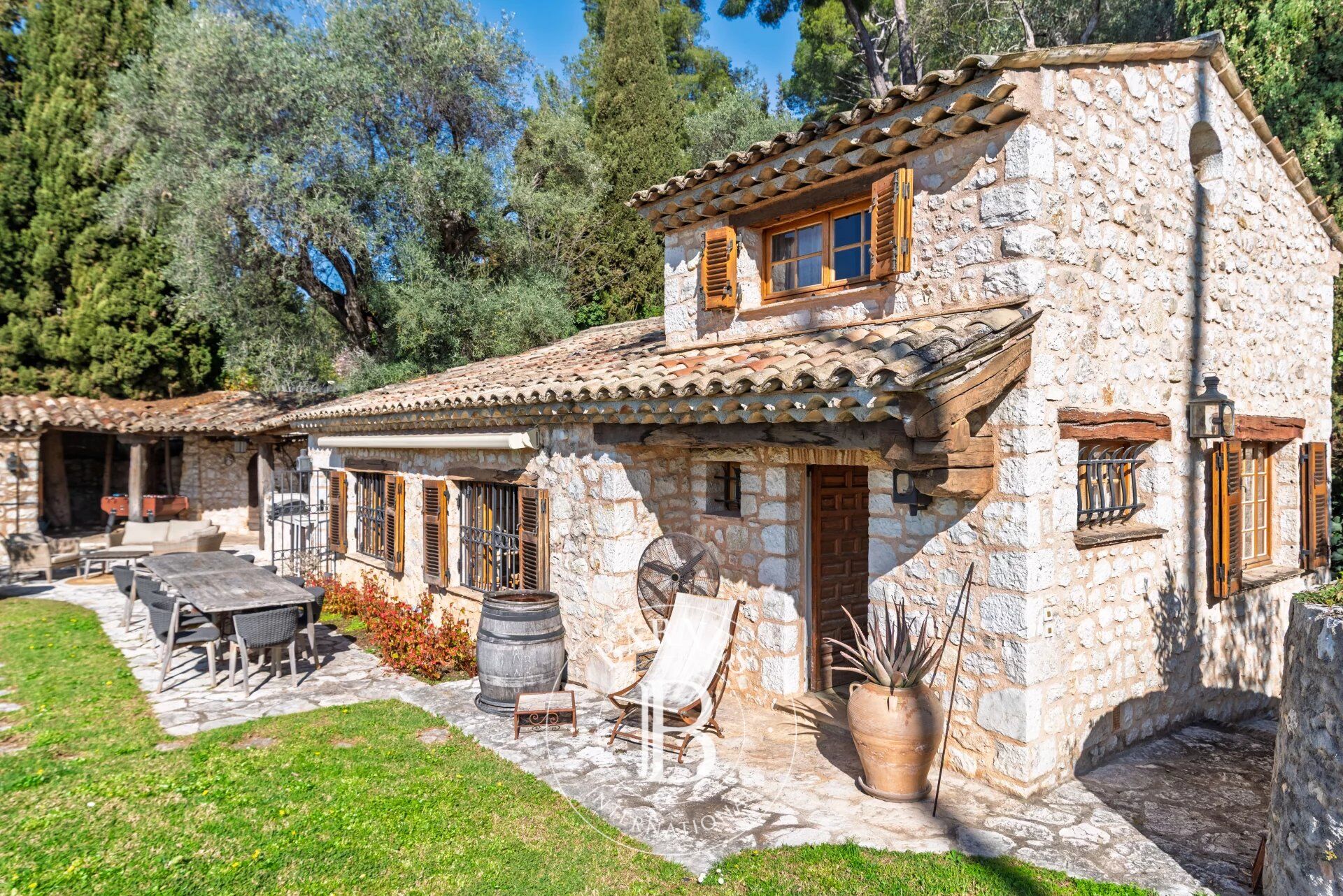 Villa Saint-Paul-de-Vence - picture 18