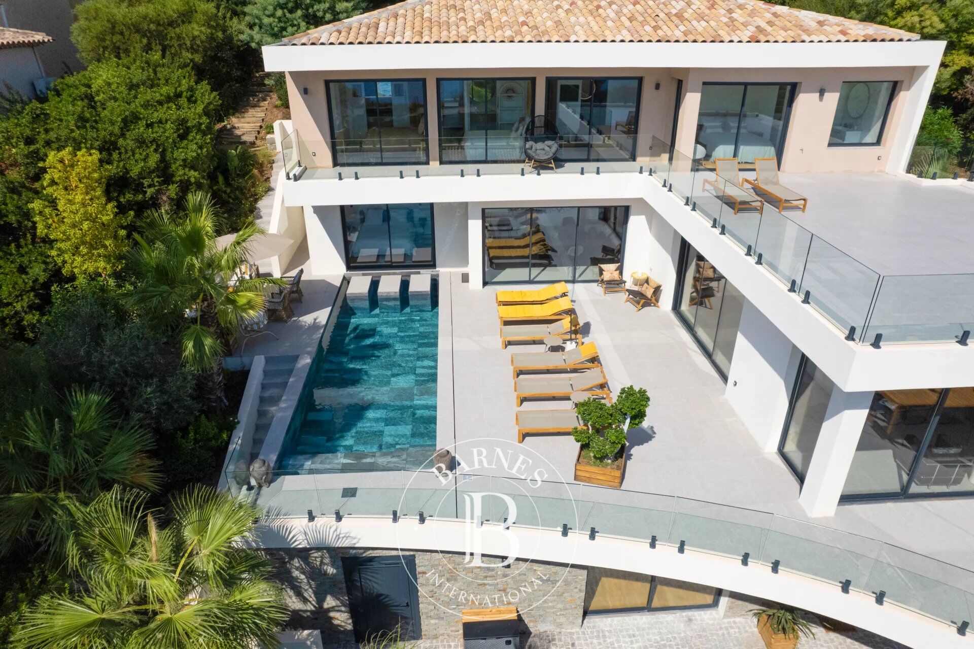 Villa Roquebrune-sur-Argens - picture 3