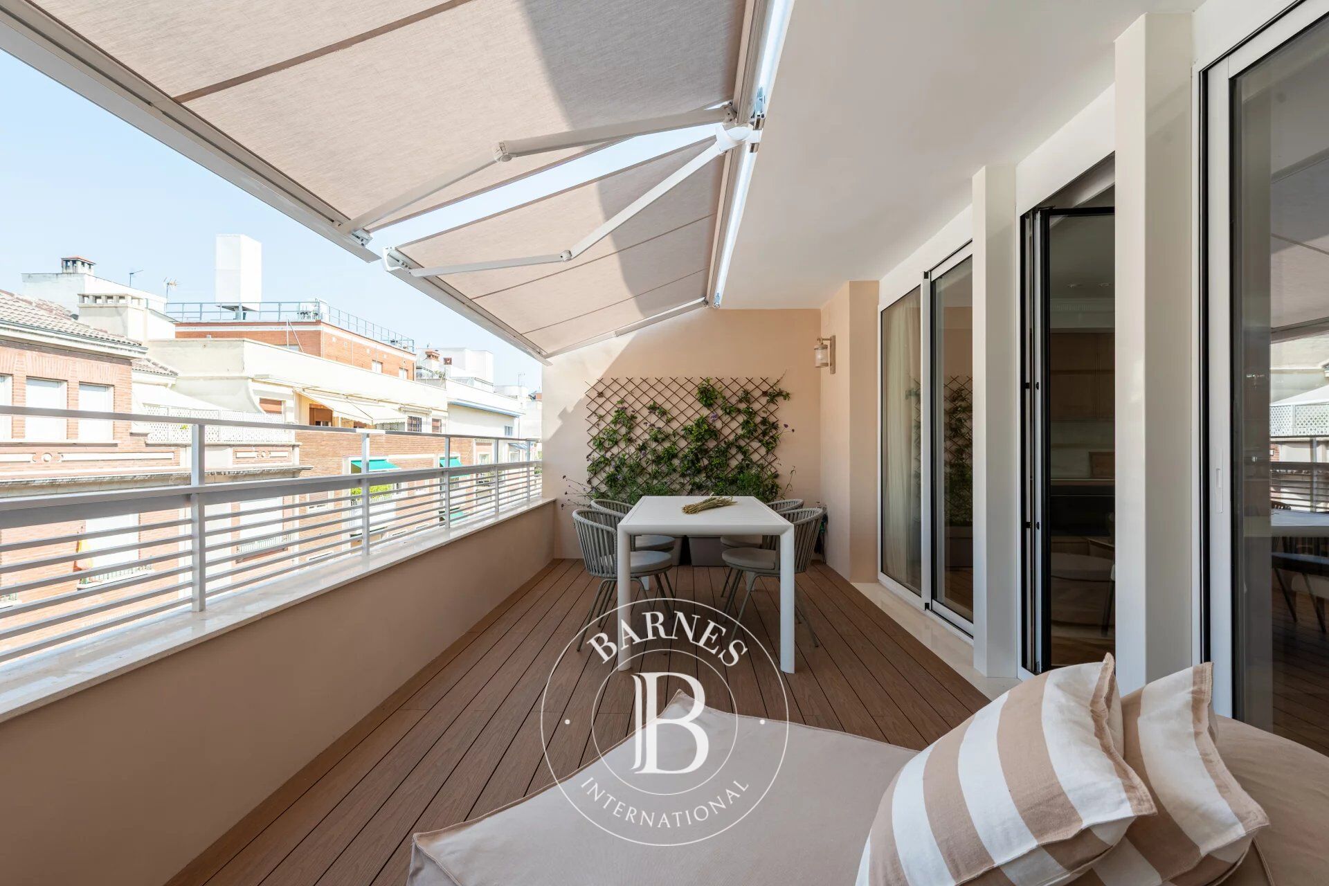 Penthouse Madrid - picture 12