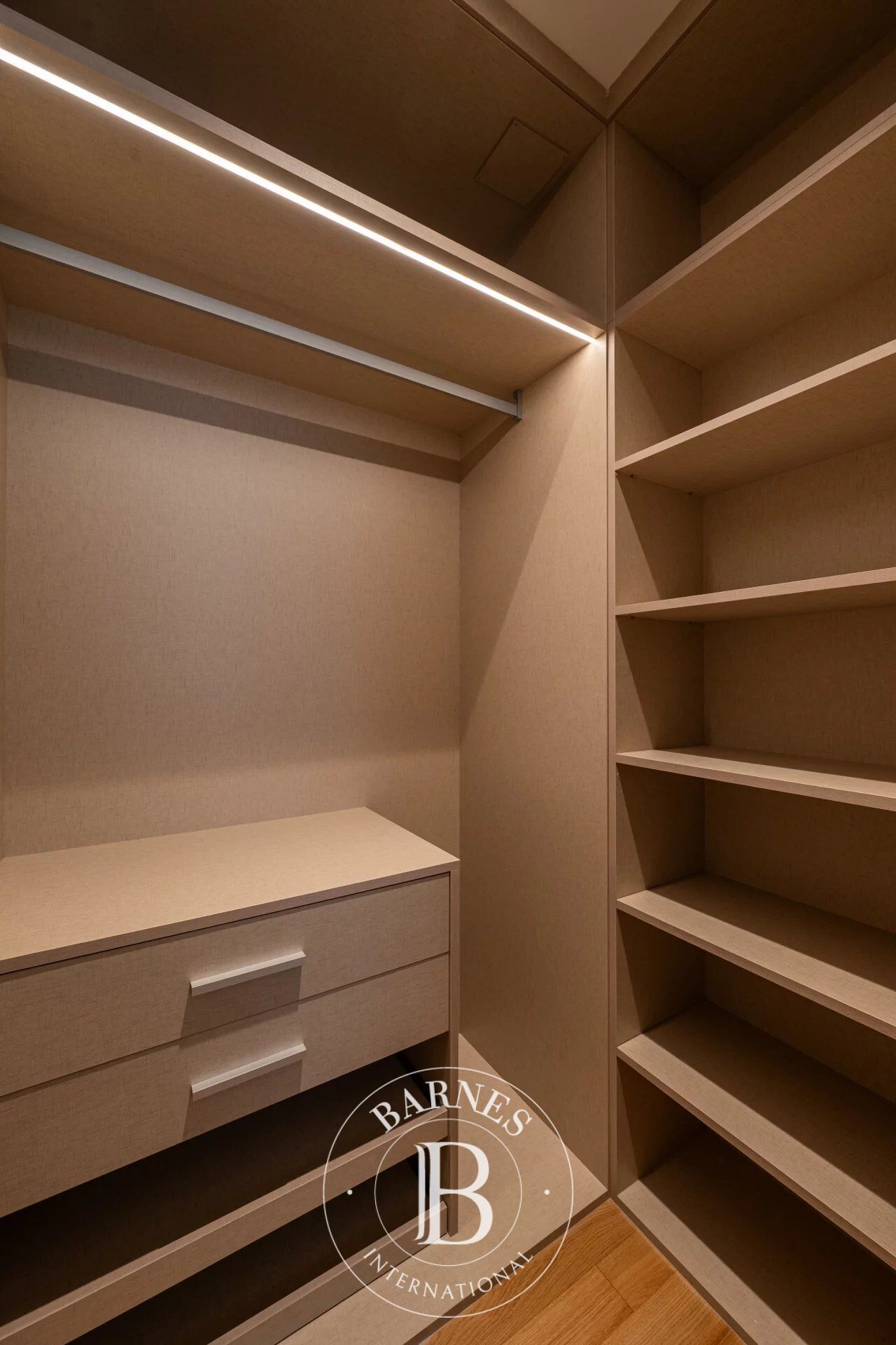 Penthouse Madrid - picture 29