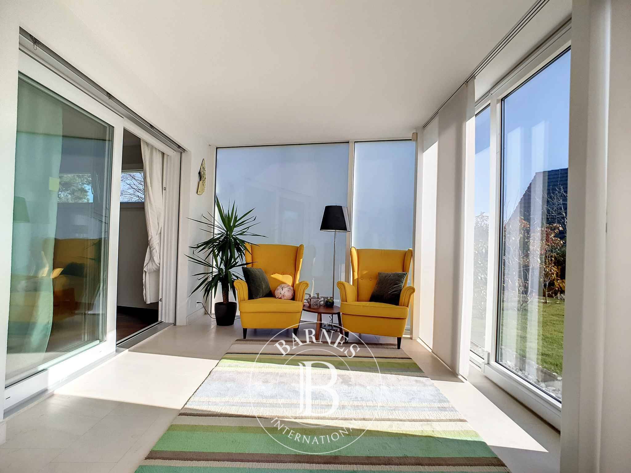 Villa d'exception : deux logements attenants à l'ISL - picture 3