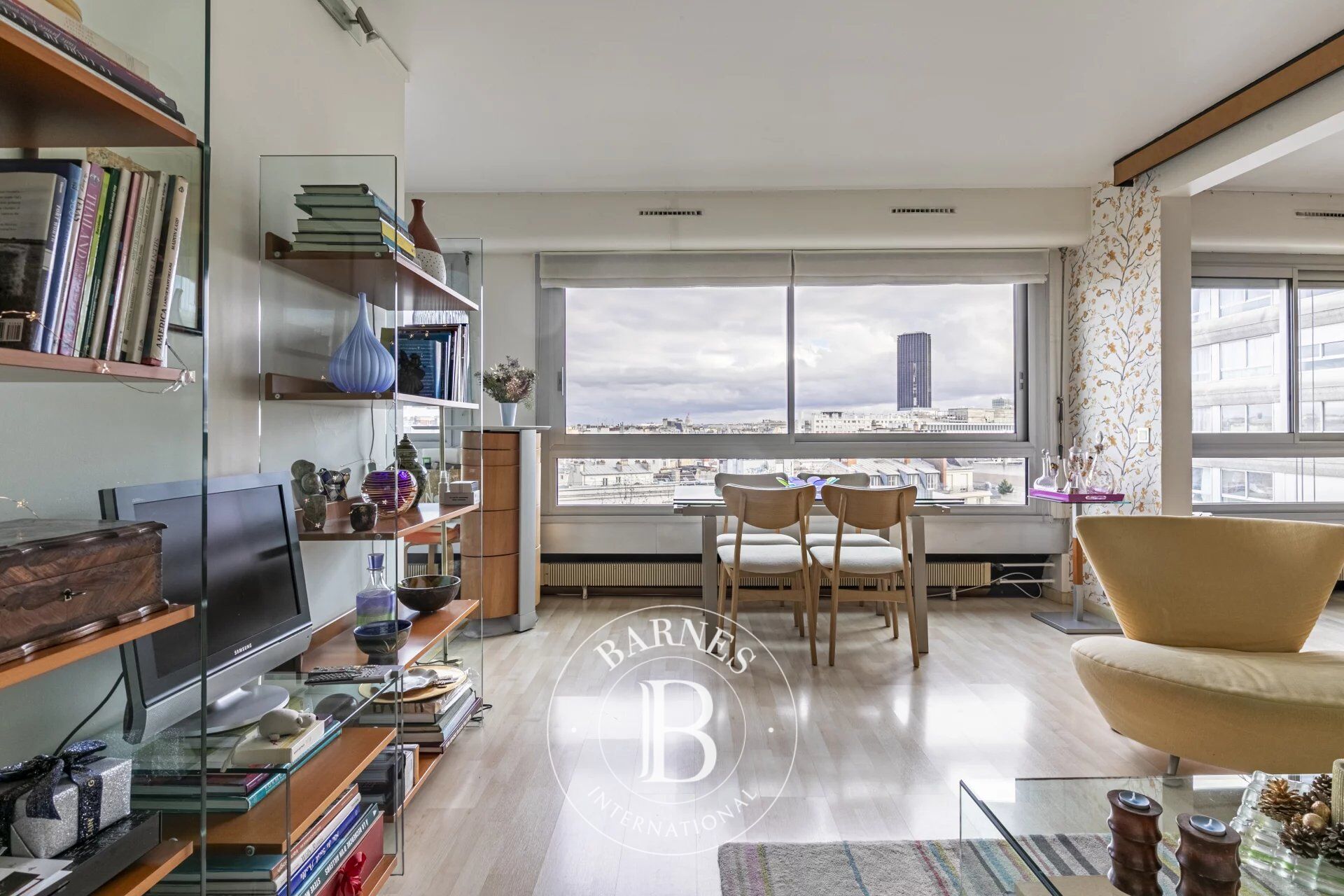 EXCLUSIVITE - PARIS 15 - CAMBRONNE - 1 CHAMBRE - VUE PANORAMIQUE - picture 2