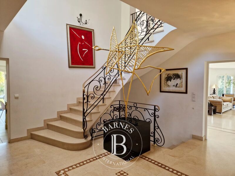 Venta, Casa Saint-Gratien - picture 1