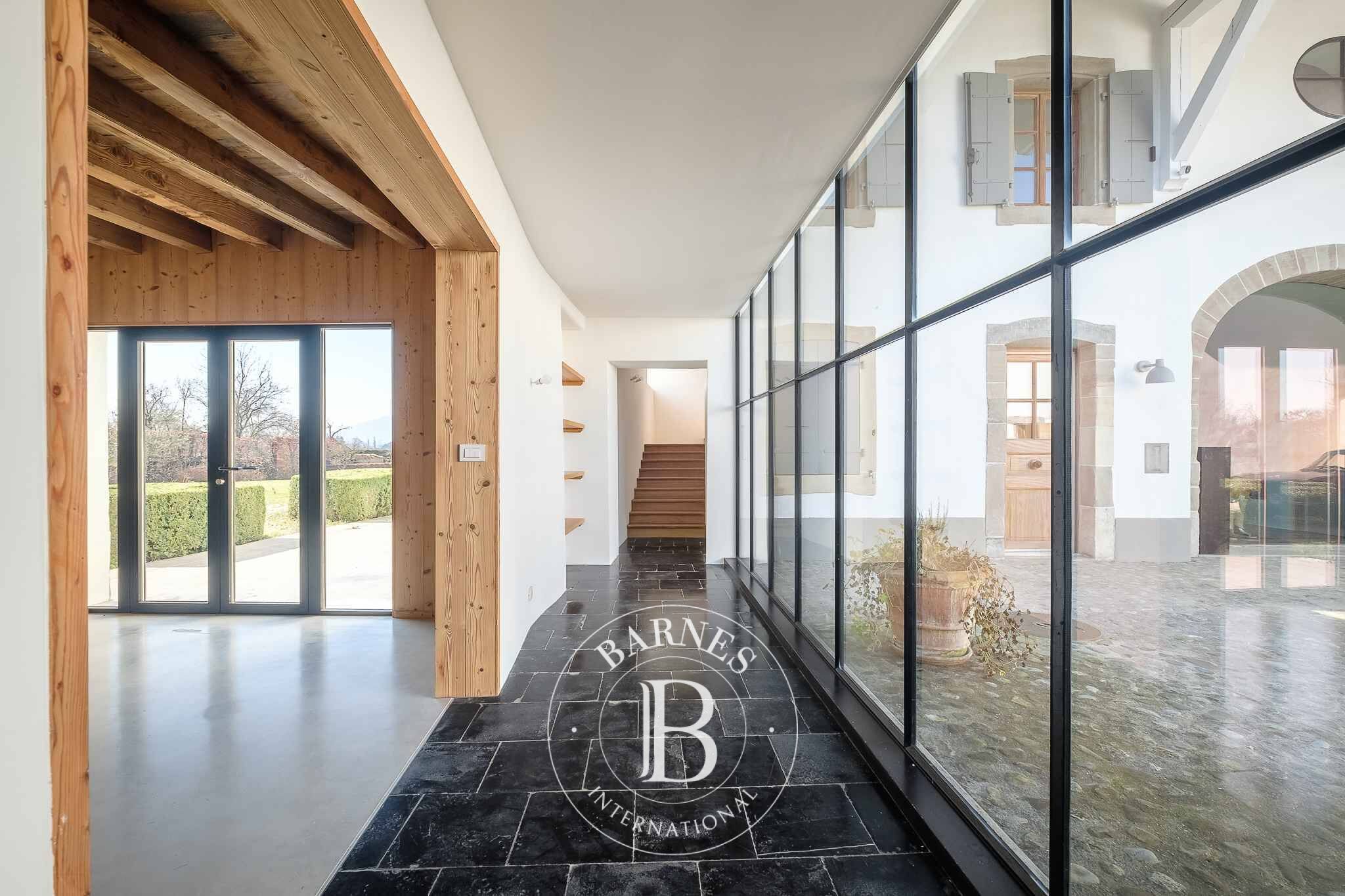 Villa Jussy - picture 9