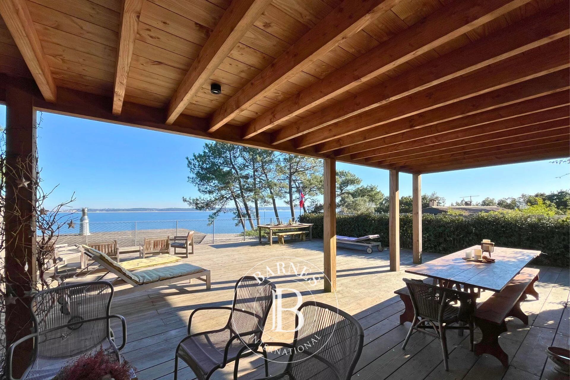 «VILLA SOPHIE» EN PREMIÈRE LIGNE, PLAGE DES AMÉRICAINS AU CAP FERRET - CAPACITÉ 8 CONVIVES - picture 2