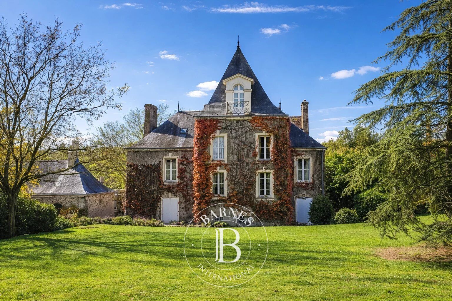 Herrenhaus Châteaubriant - picture 1