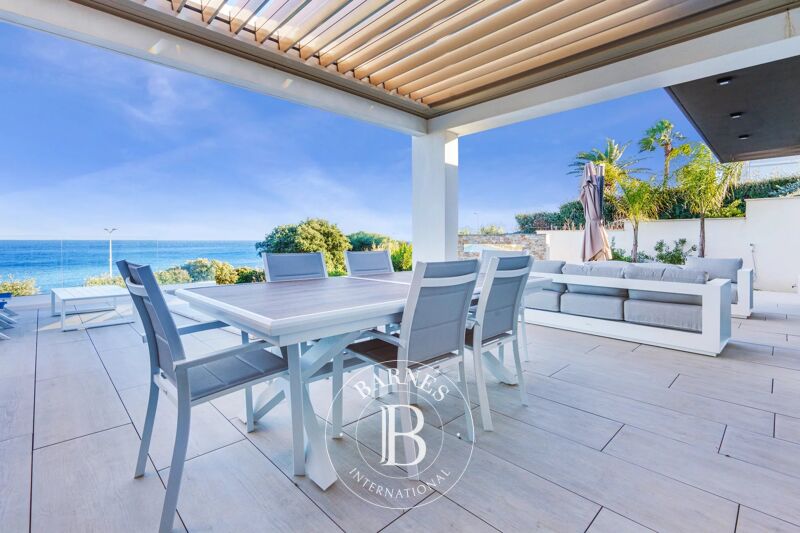 LOCATION SAISONNIÈRE - LES ISSAMBRES - VILLA VUE MER - 4 CHAMBRES