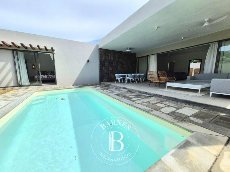 À louer Villa | Forêt Daruty - picture 2