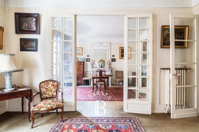 Paris 16 - Auteuil/Exelmans - 1-bed apartment - Courtyard view