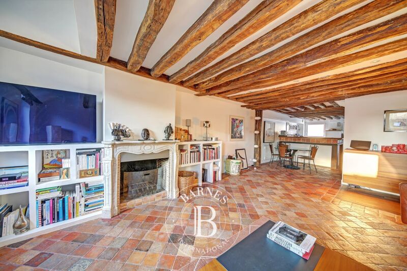 Saint Germain en Laye - Hyper centre - Dernier étage - Duplex