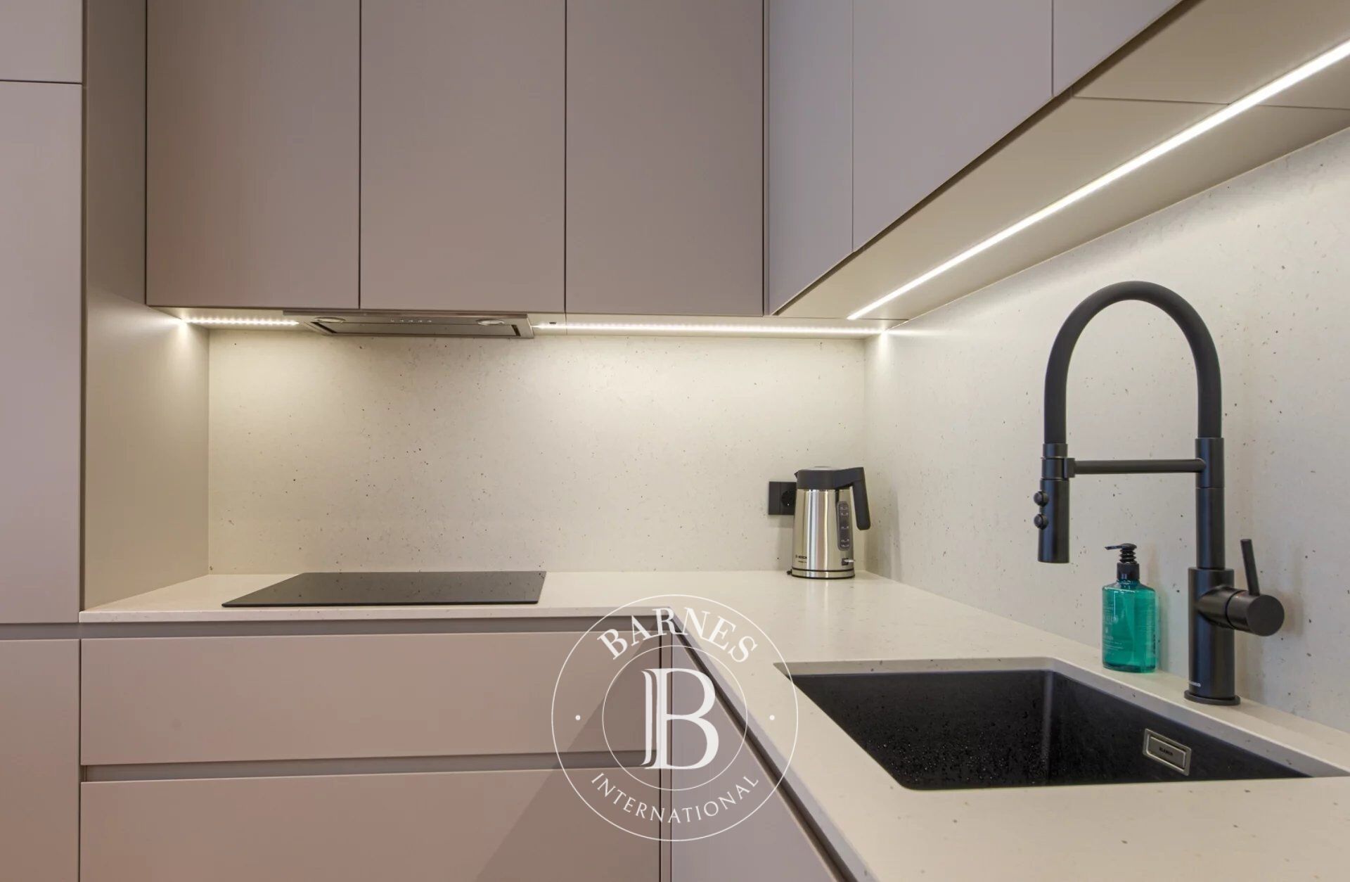 Daire Sofia - picture 10