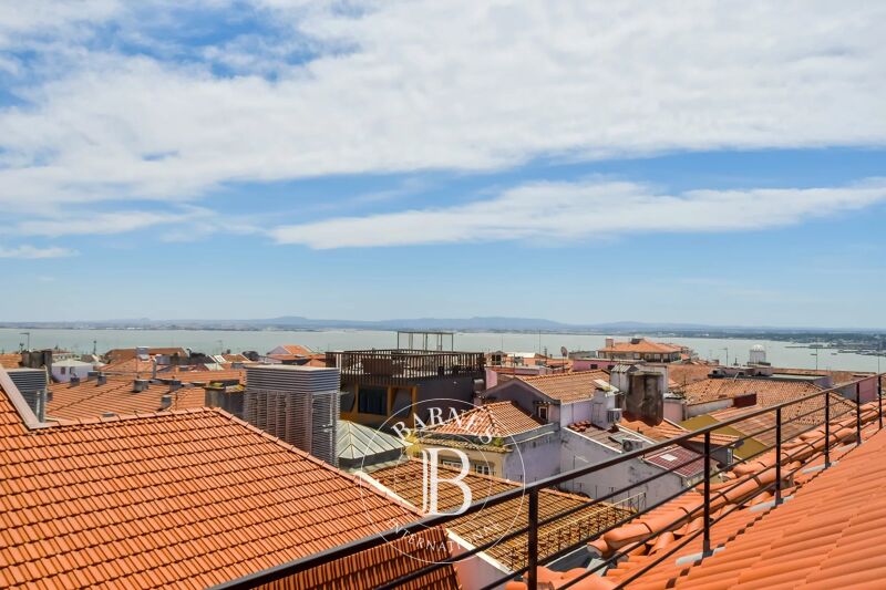 For Sale, Duplex Misericórdia - picture 3