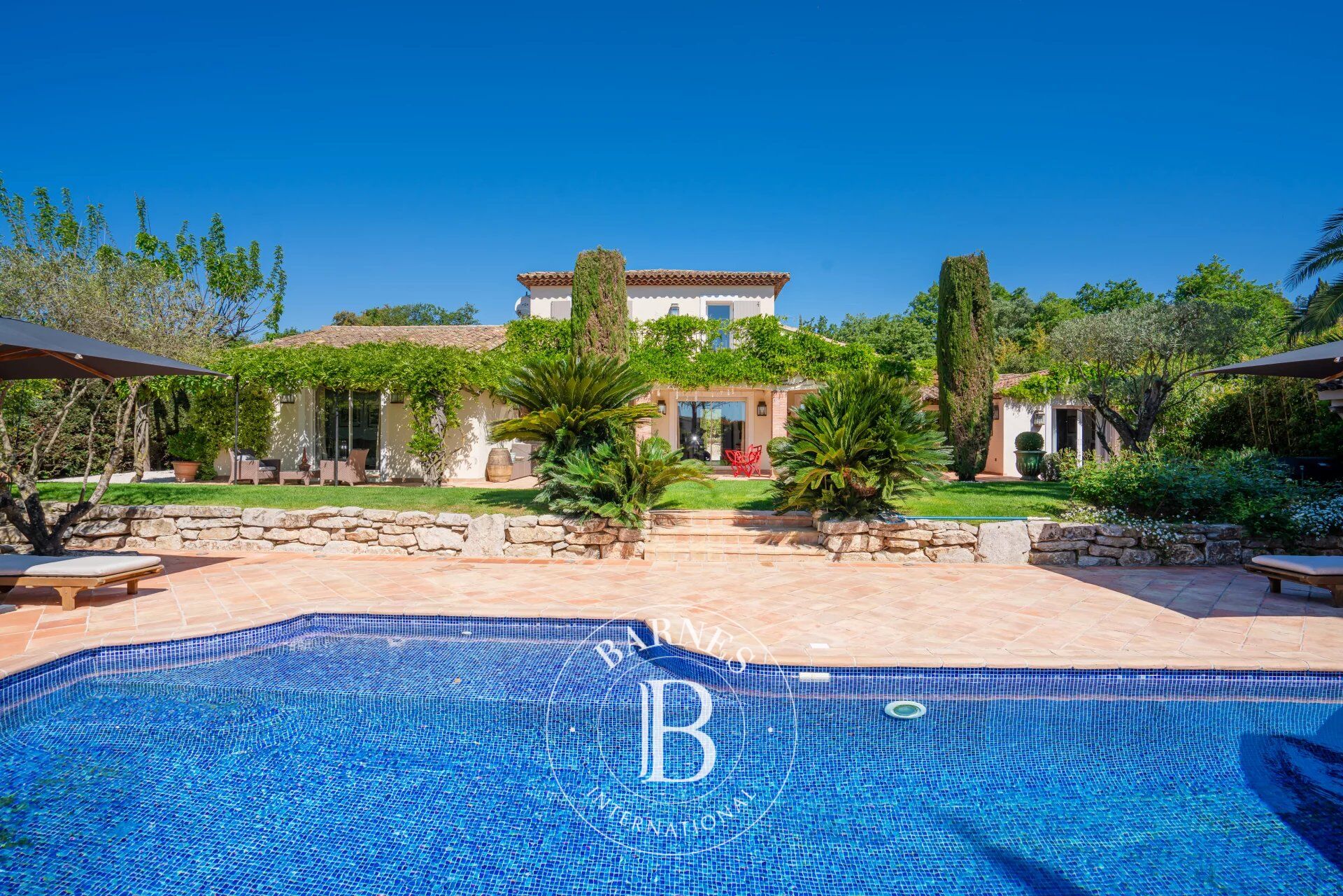 SAINT TROPEZ BAY - GRIMAUD - VILLA CLOSE TO THE VILLAGE - picture 2