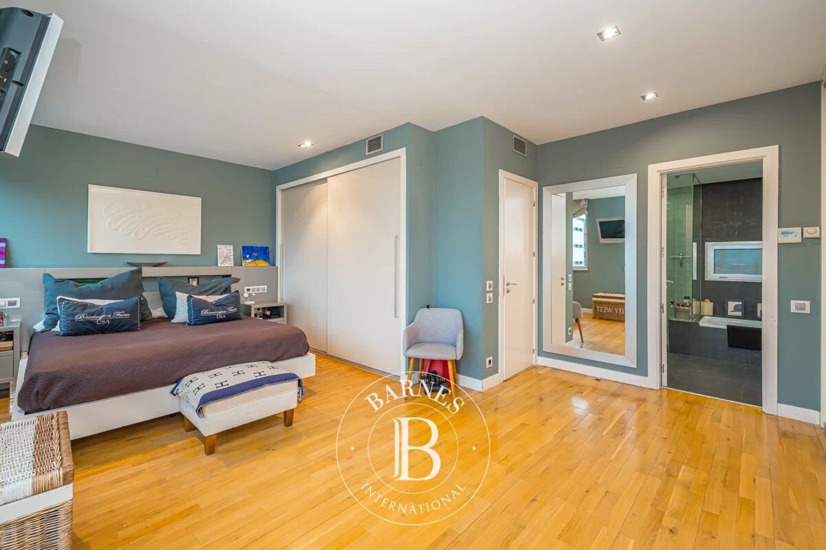 Penthouse Madrid - picture 24