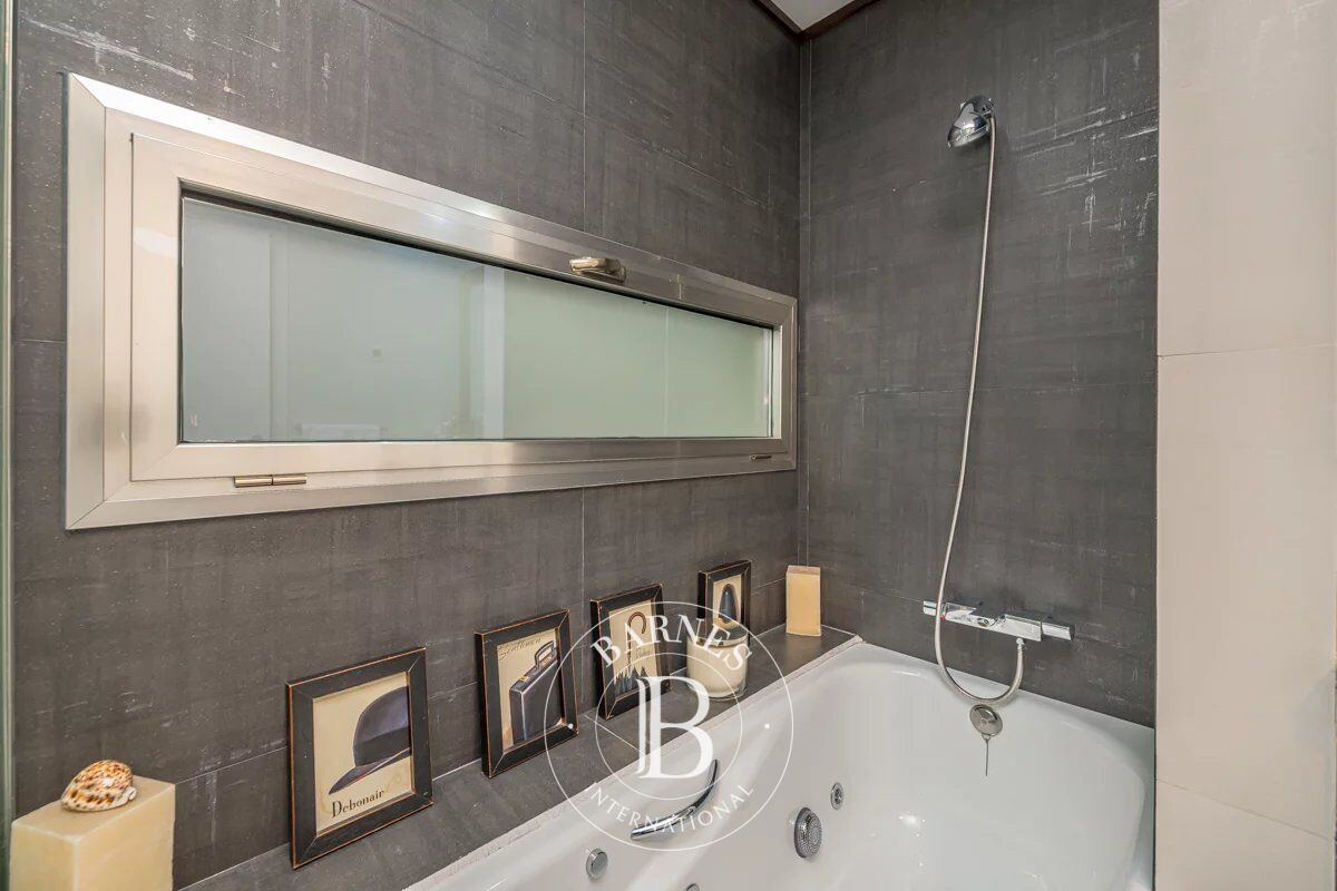 Penthouse Madrid - picture 25