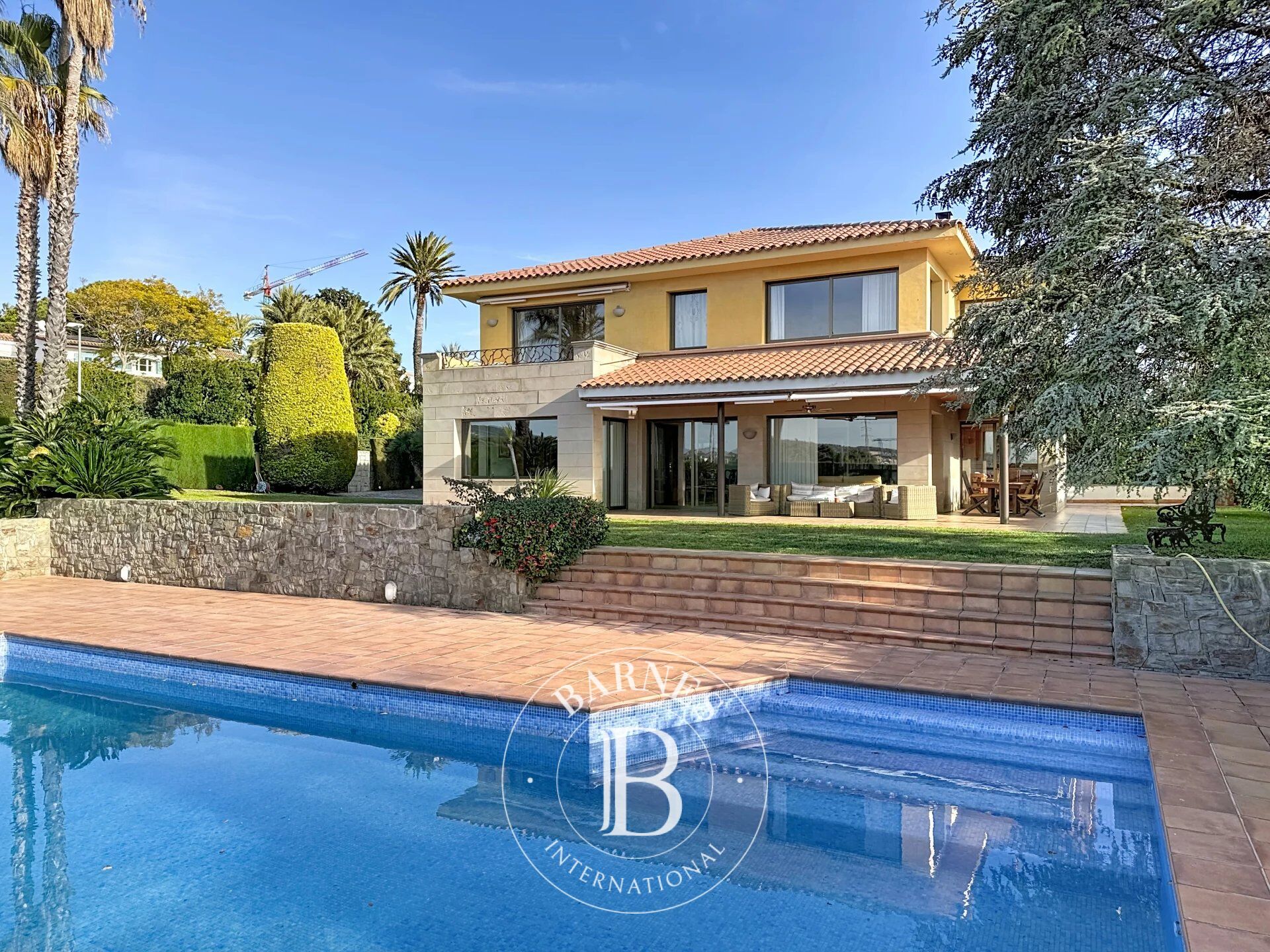 Villa en Can Teixidó, El Masnou, Barcelona. - picture 1