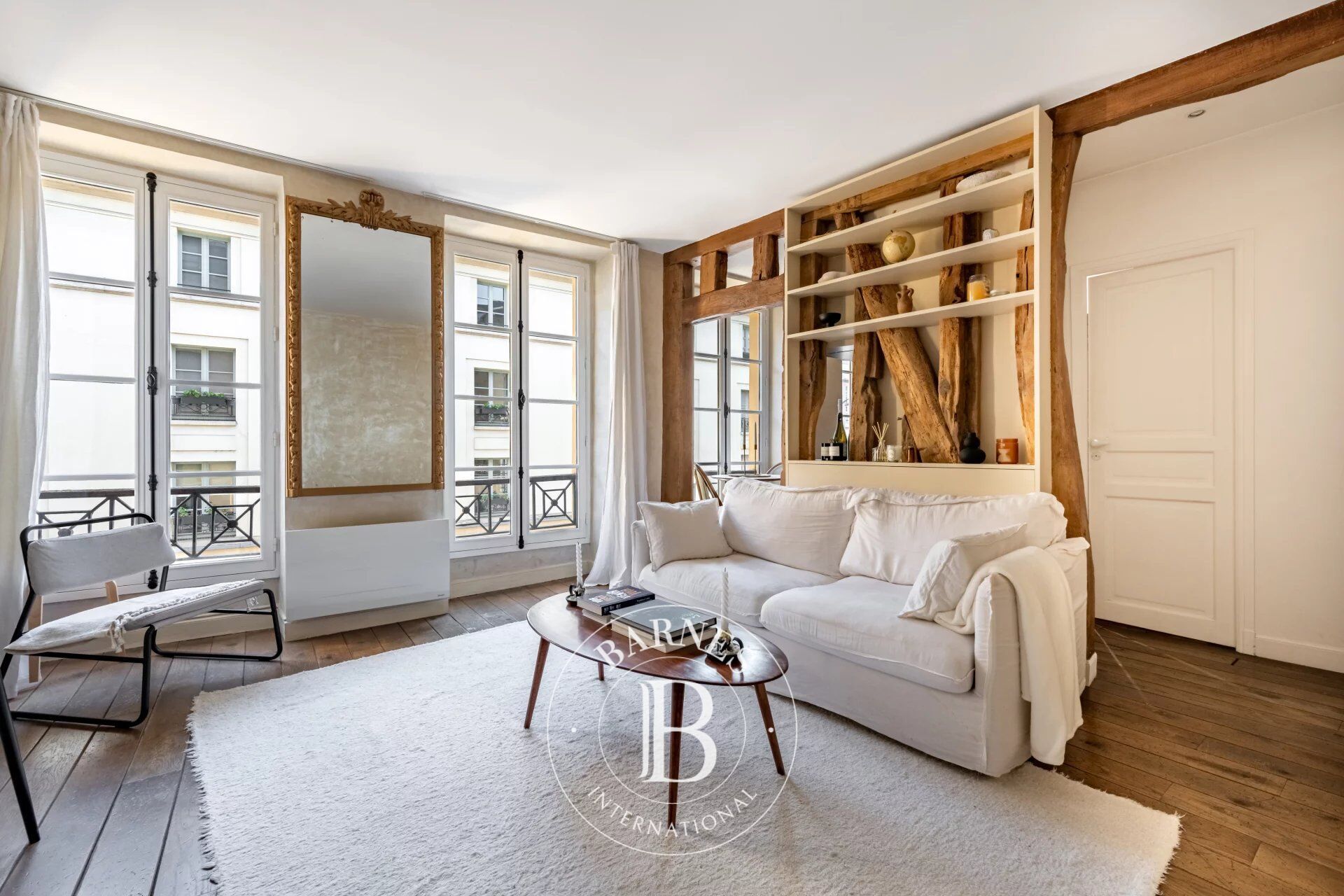 Piso Paris 4ème - picture 1