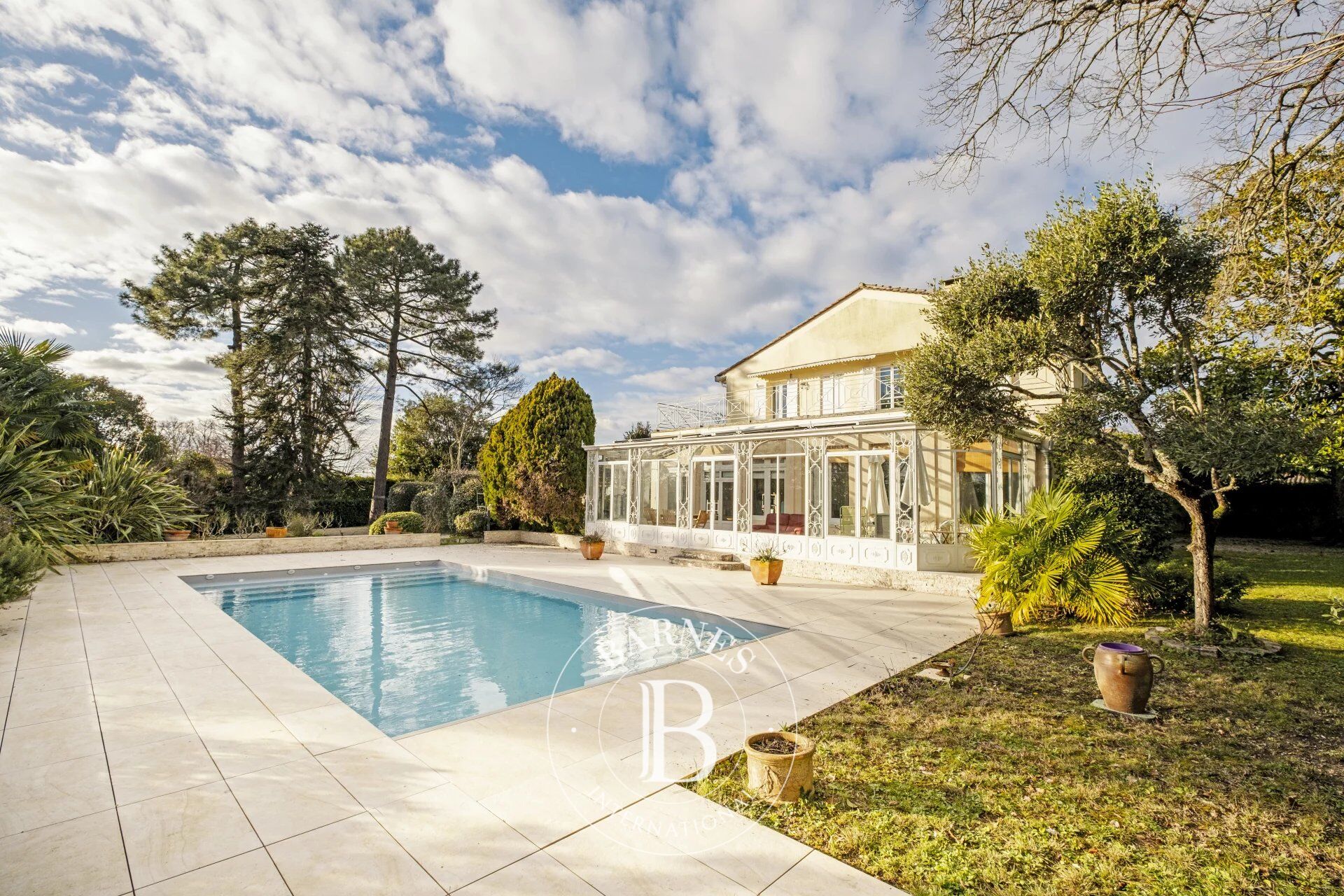 Casa Carignan-de-Bordeaux - picture 2