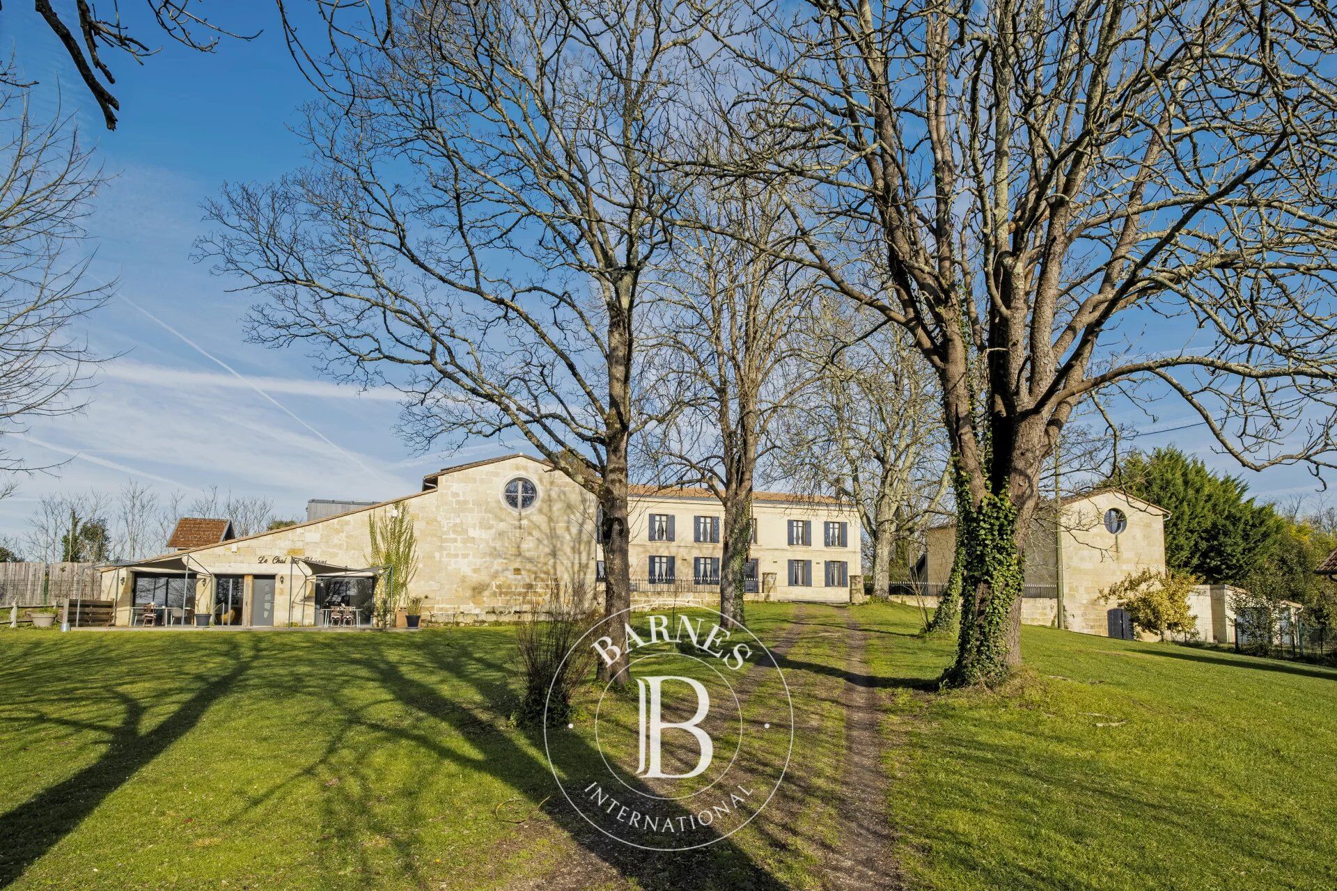 Finca Prignac-et-Marcamps - picture 2