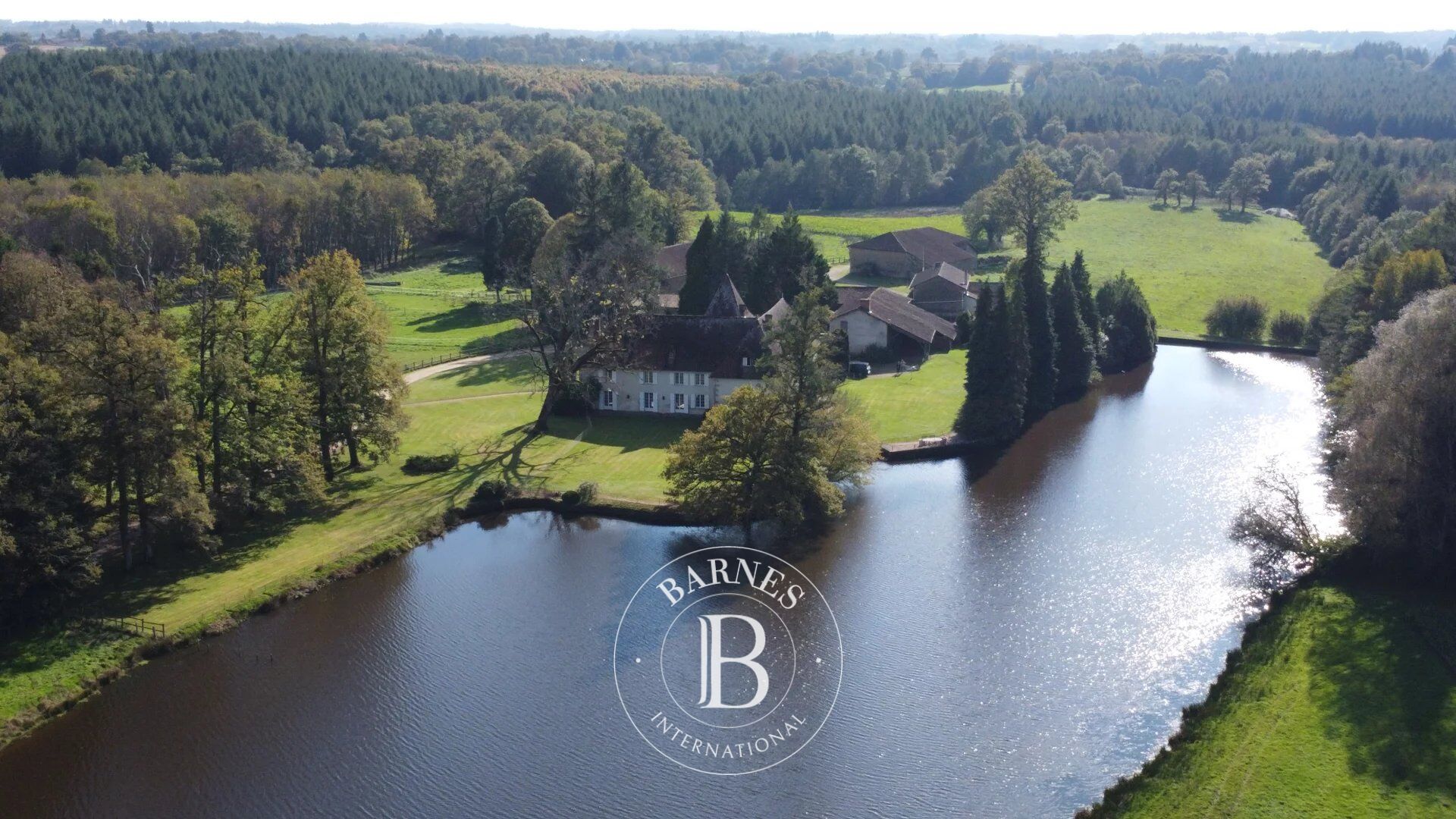 Casa solariega Peyrilhac - picture 2