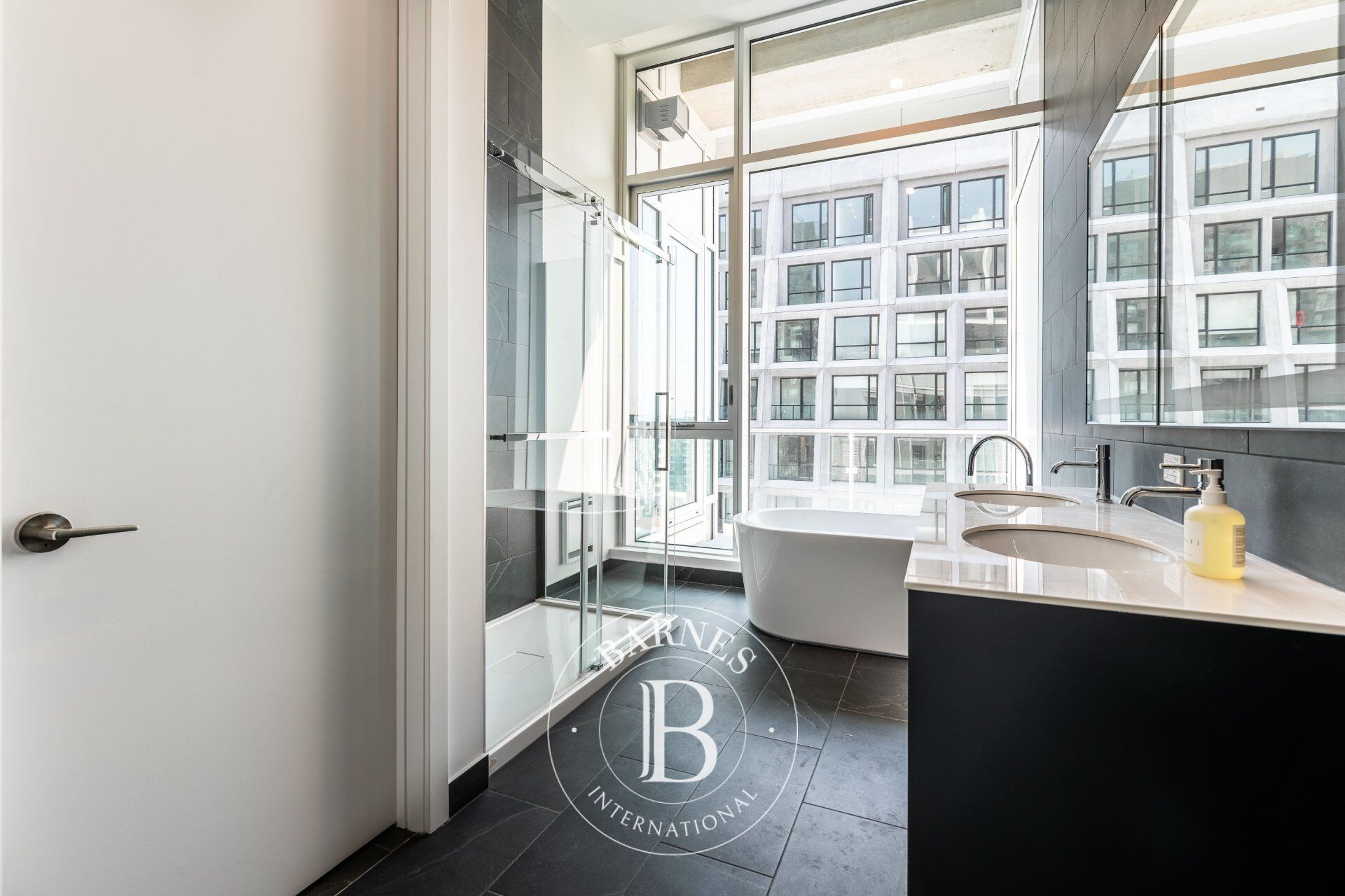 Daire Montréal (Ville-Marie) - picture 26