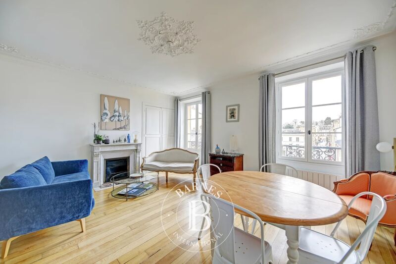 Versailles Notre Dame - Exclusive listing - Apartment renovated in 2022 - 3 bedrooms - 18th century building.