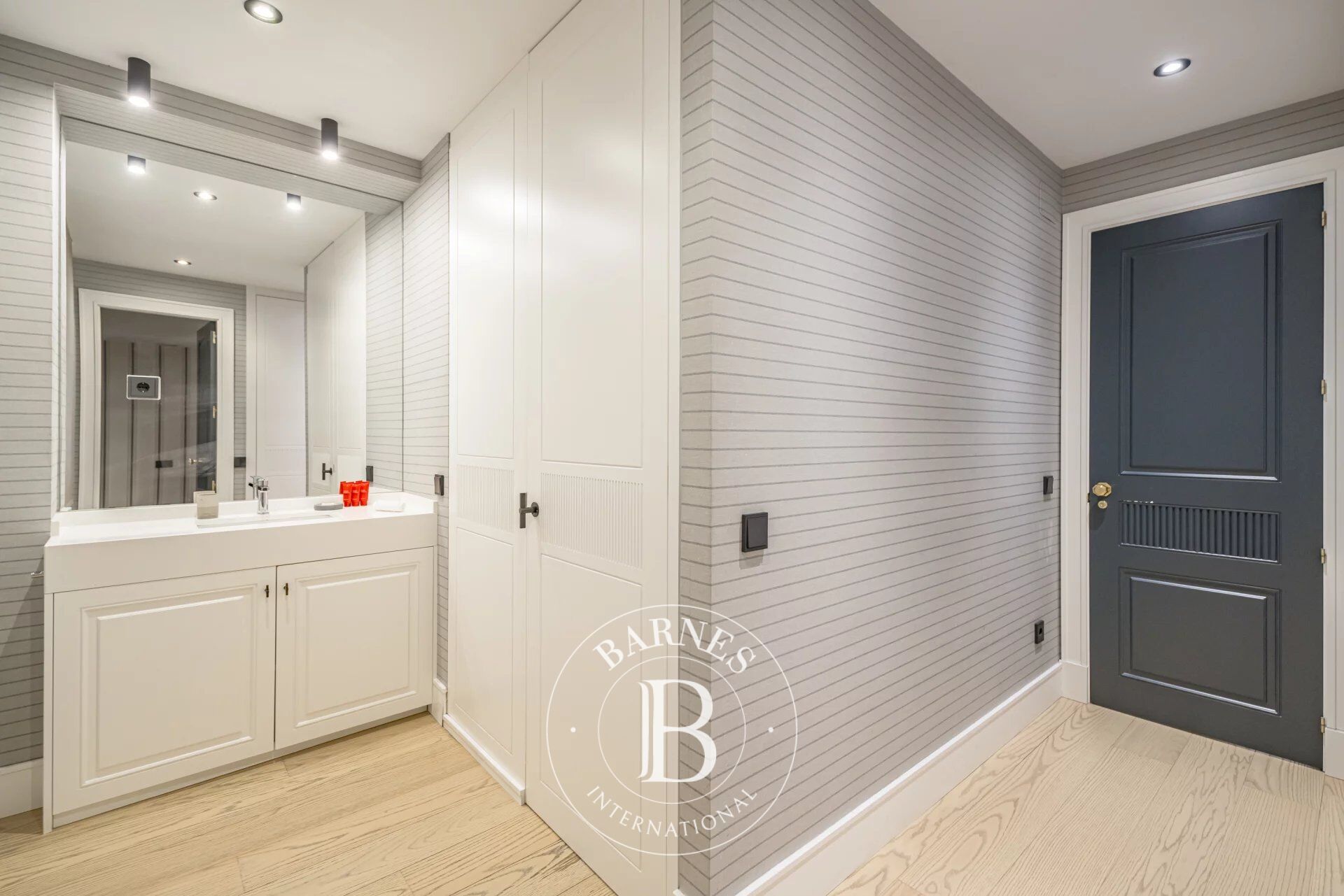 Daire Madrid - picture 31