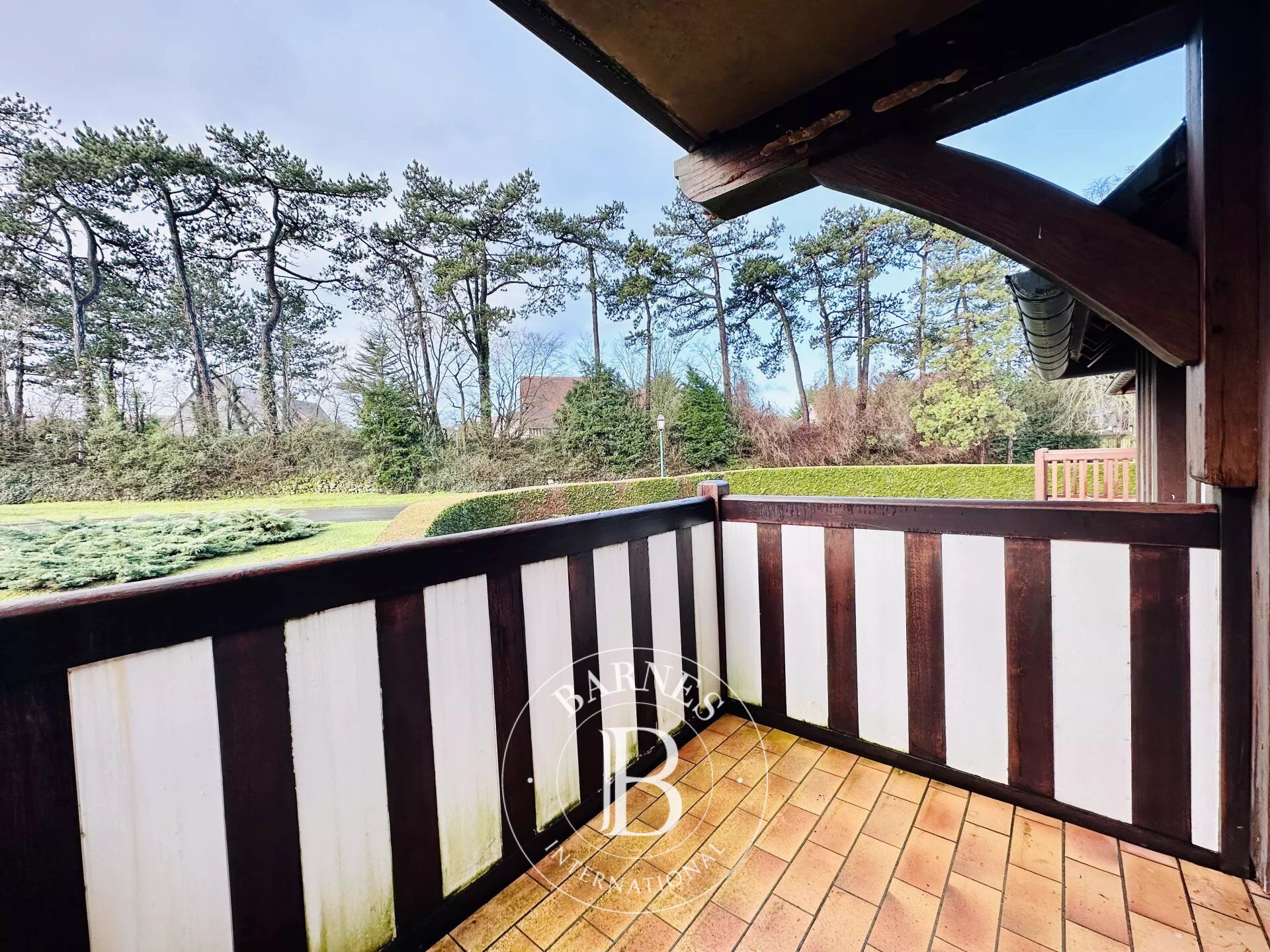 Charmant 2 pièces avec balcon - DEAUVILLE - picture 1