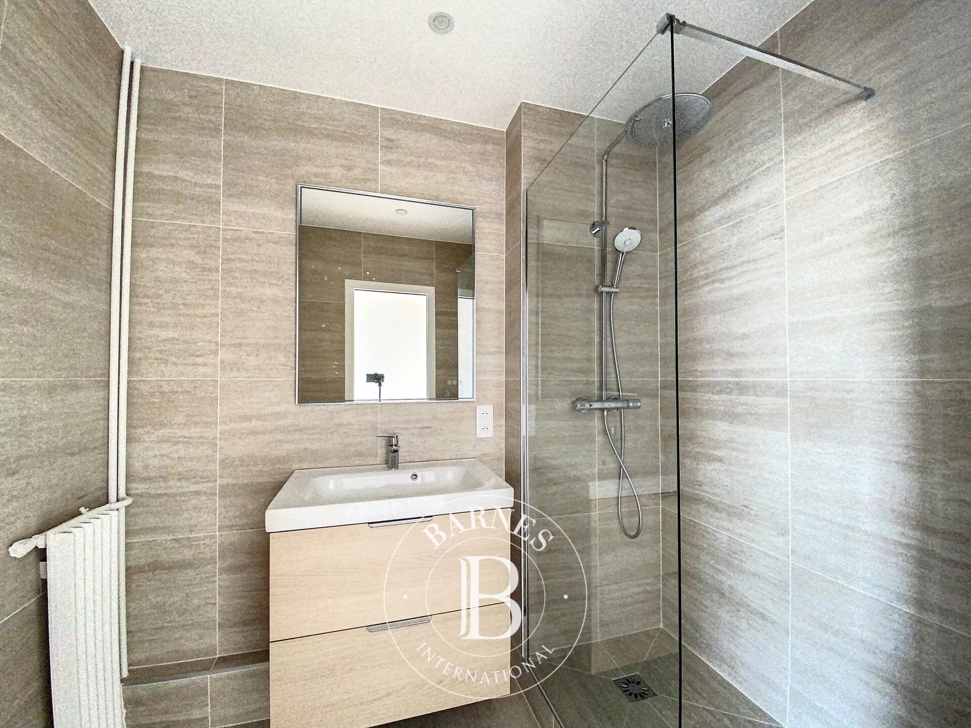 À louer Appartement | Paris 15ème - picture 9