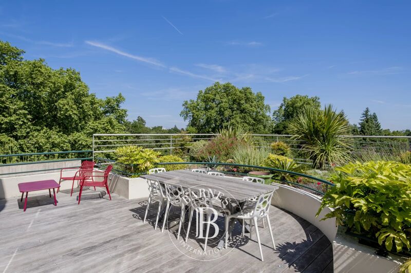 Bordeaux Parc Bordelais - Duplex de 113 m² - Ascenseur - Terrasse - Box