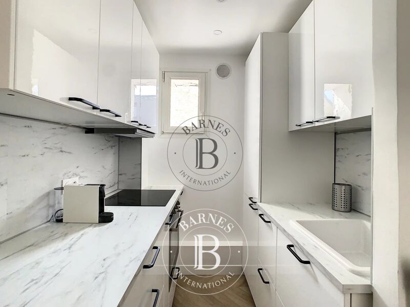 Loué, Appartement Paris 8ème - picture 3