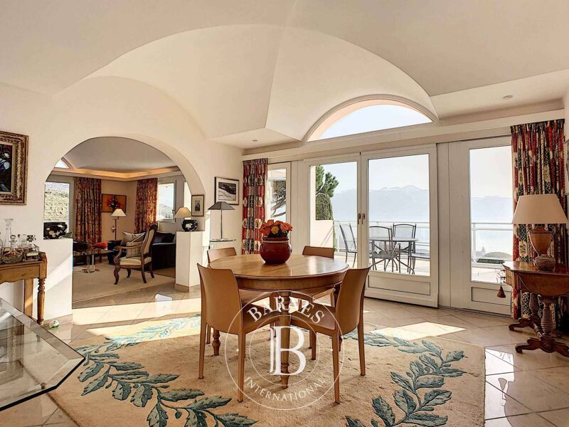 Venta, Villa Lutry - picture 2