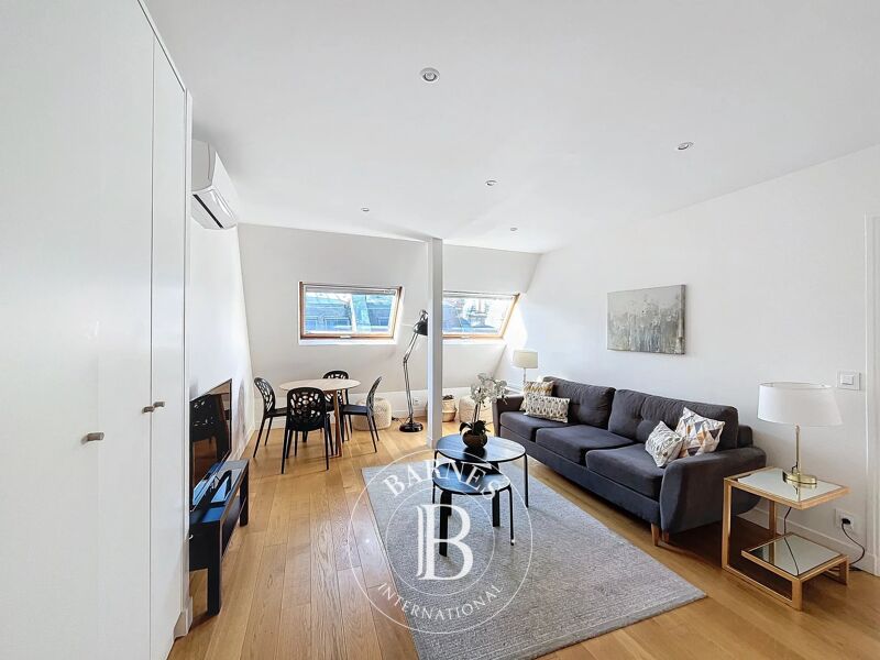 Loué, Appartement Paris 8ème - picture 1