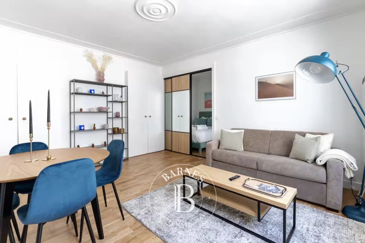 Wohnung Paris 8ème - picture 2