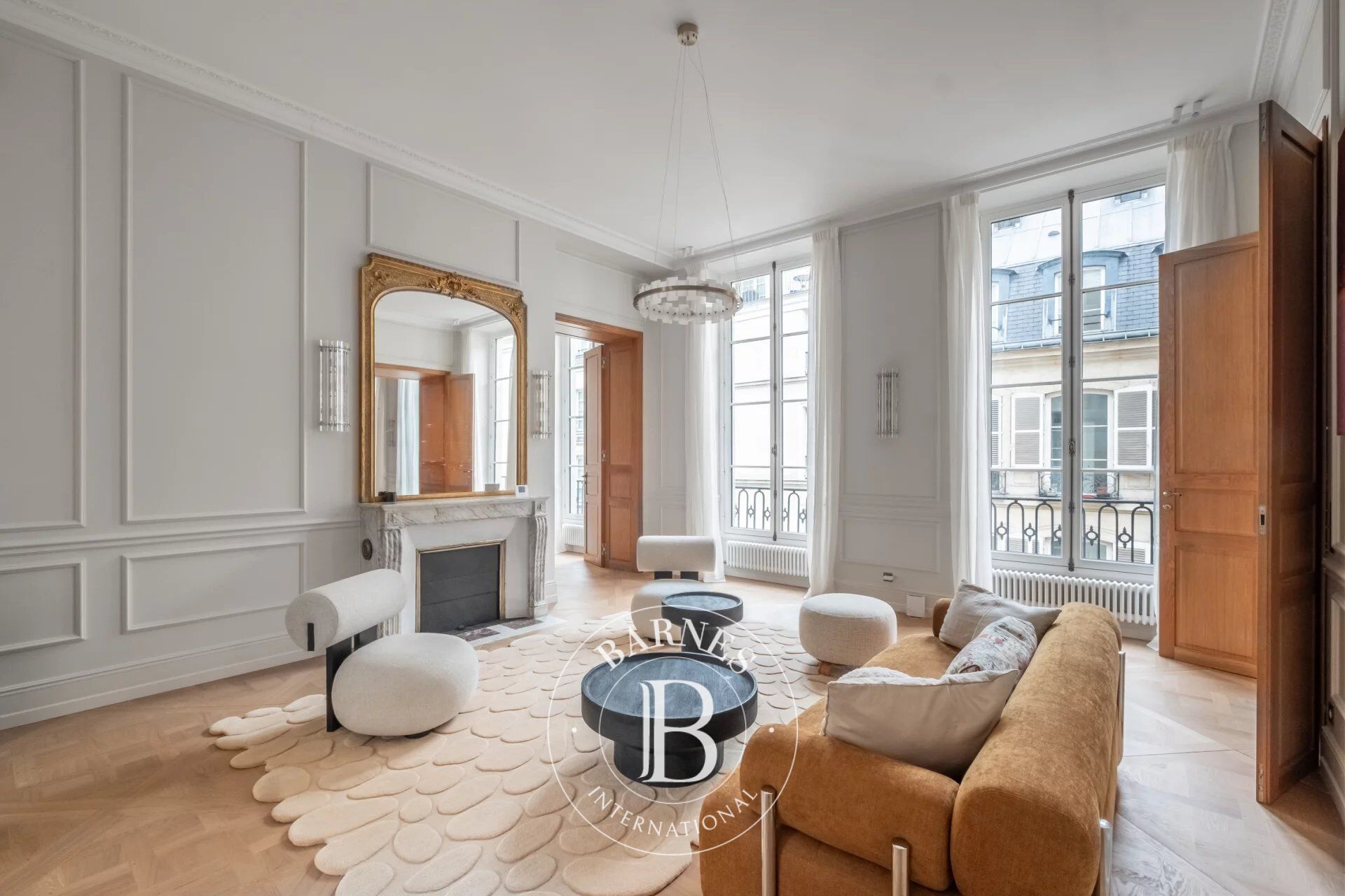 Appartement - Paris - Rue de Tournon - 2 / 3 chambres - - picture 2