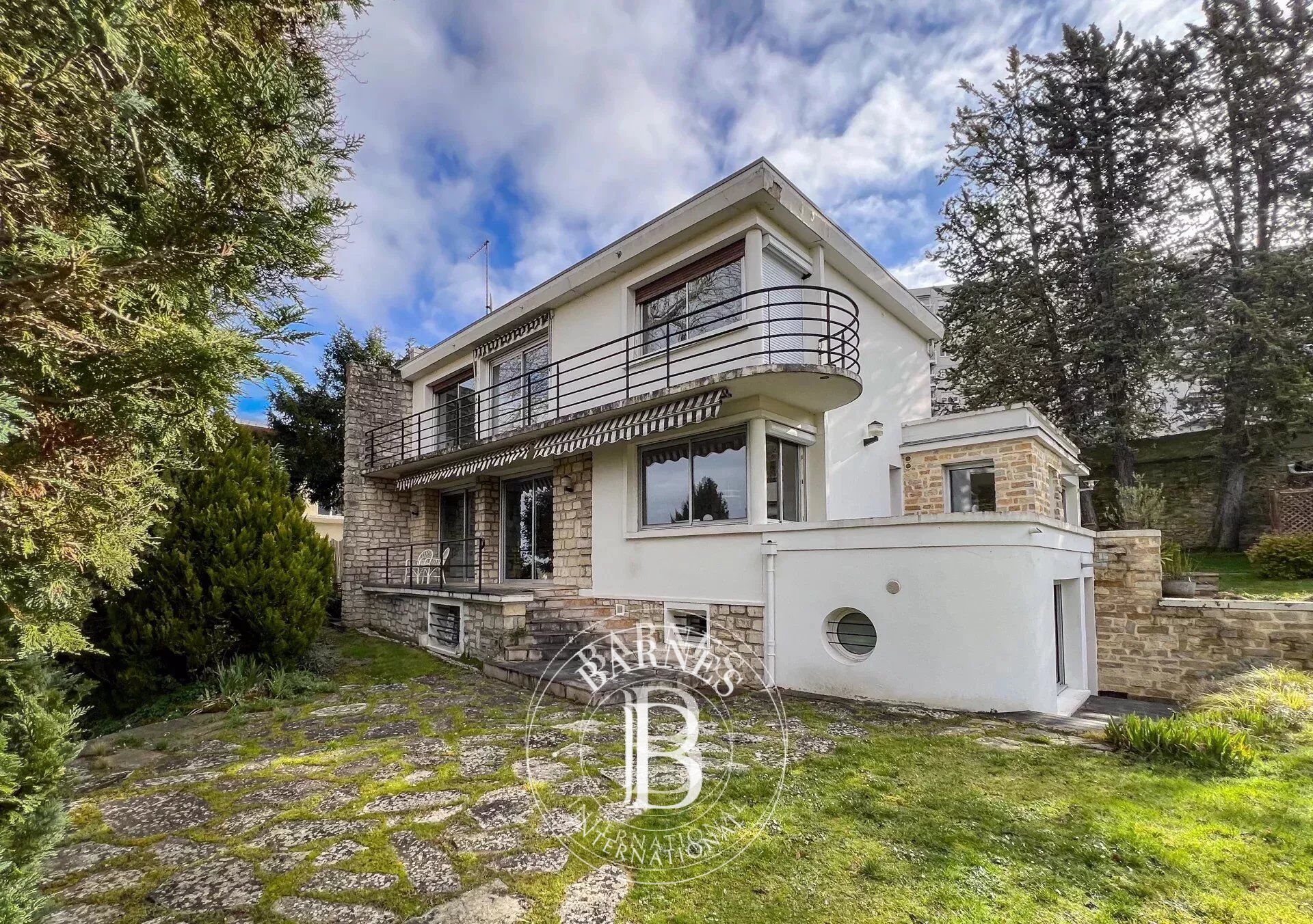 Maison avec 4 chambres sur 1266 m² de terrain située au domaine de Grandchamp- Le Pecq - picture 3