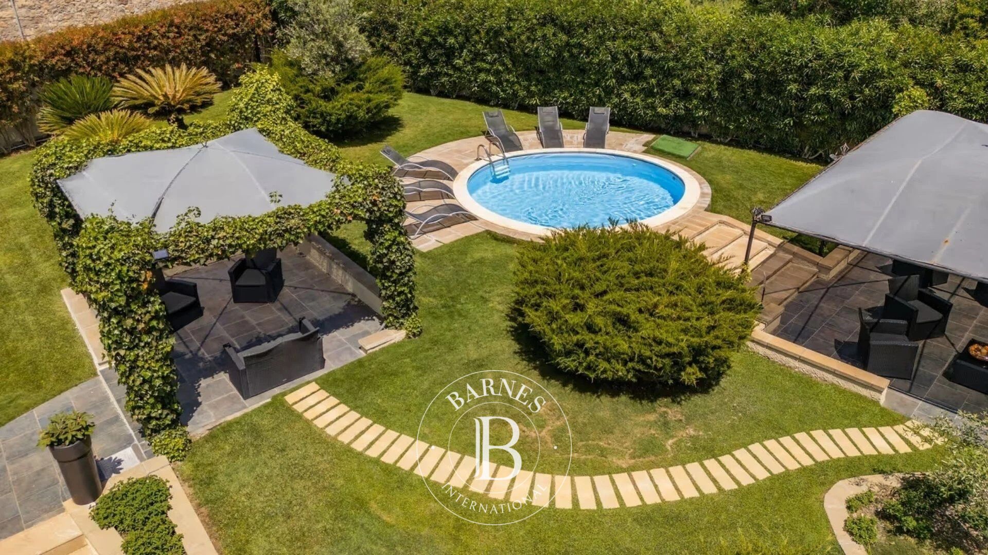 Villa Gesturi - picture 3