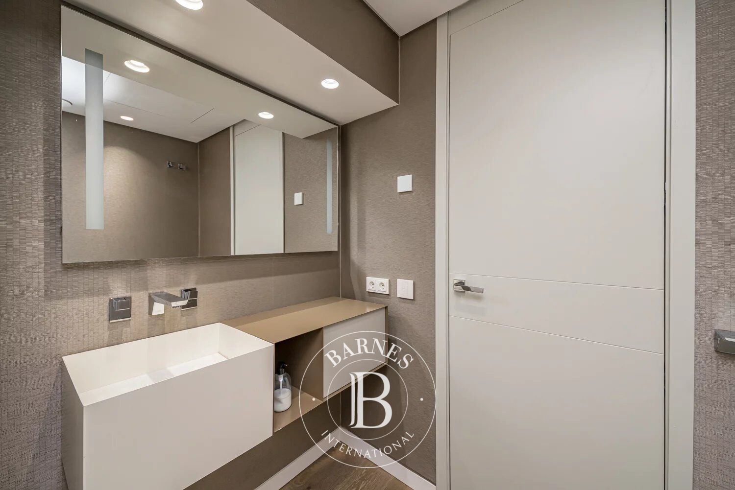 Daire Madrid - picture 33