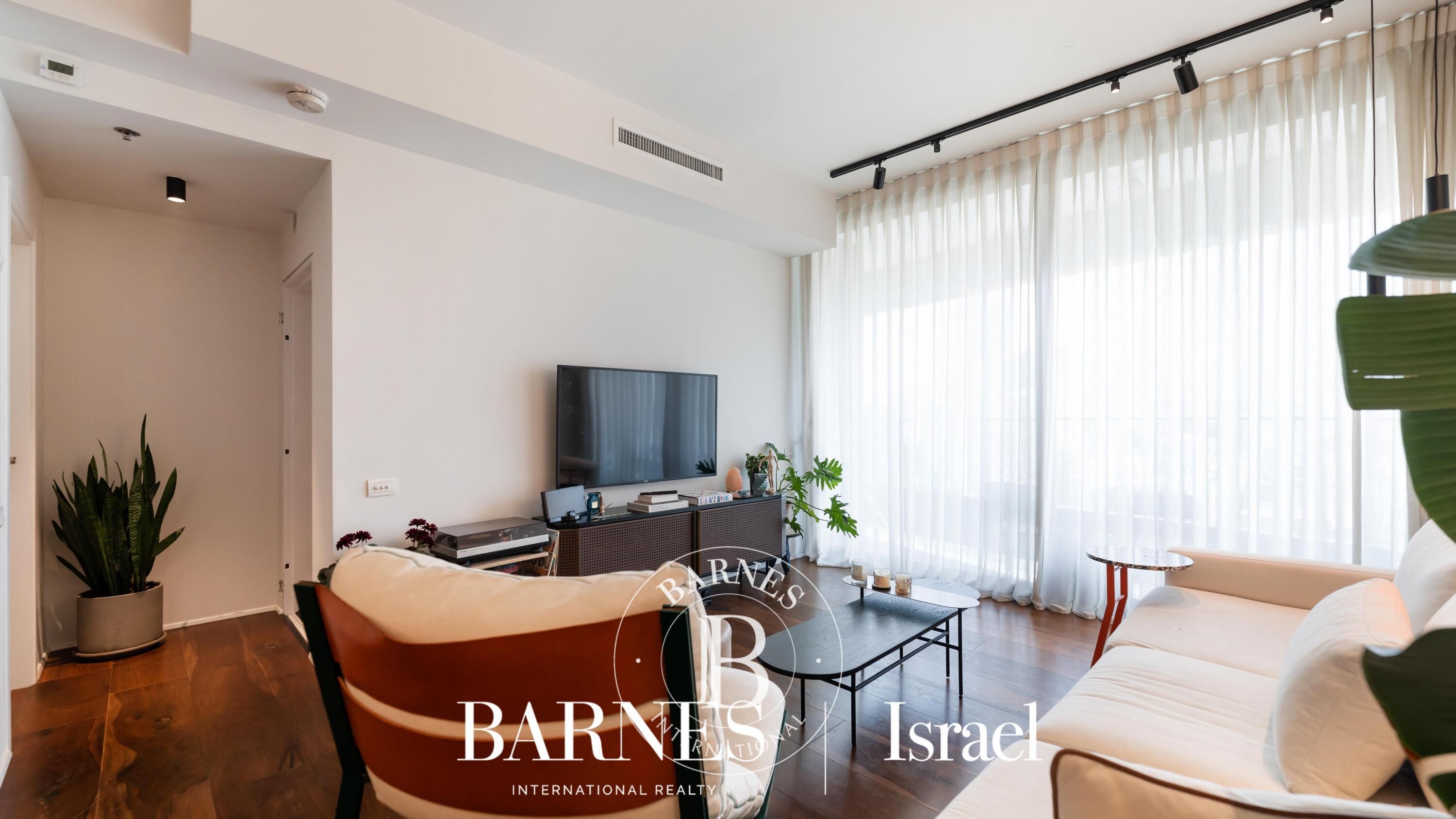 Tel Aviv-Yafo  - Apartment  - picture 10